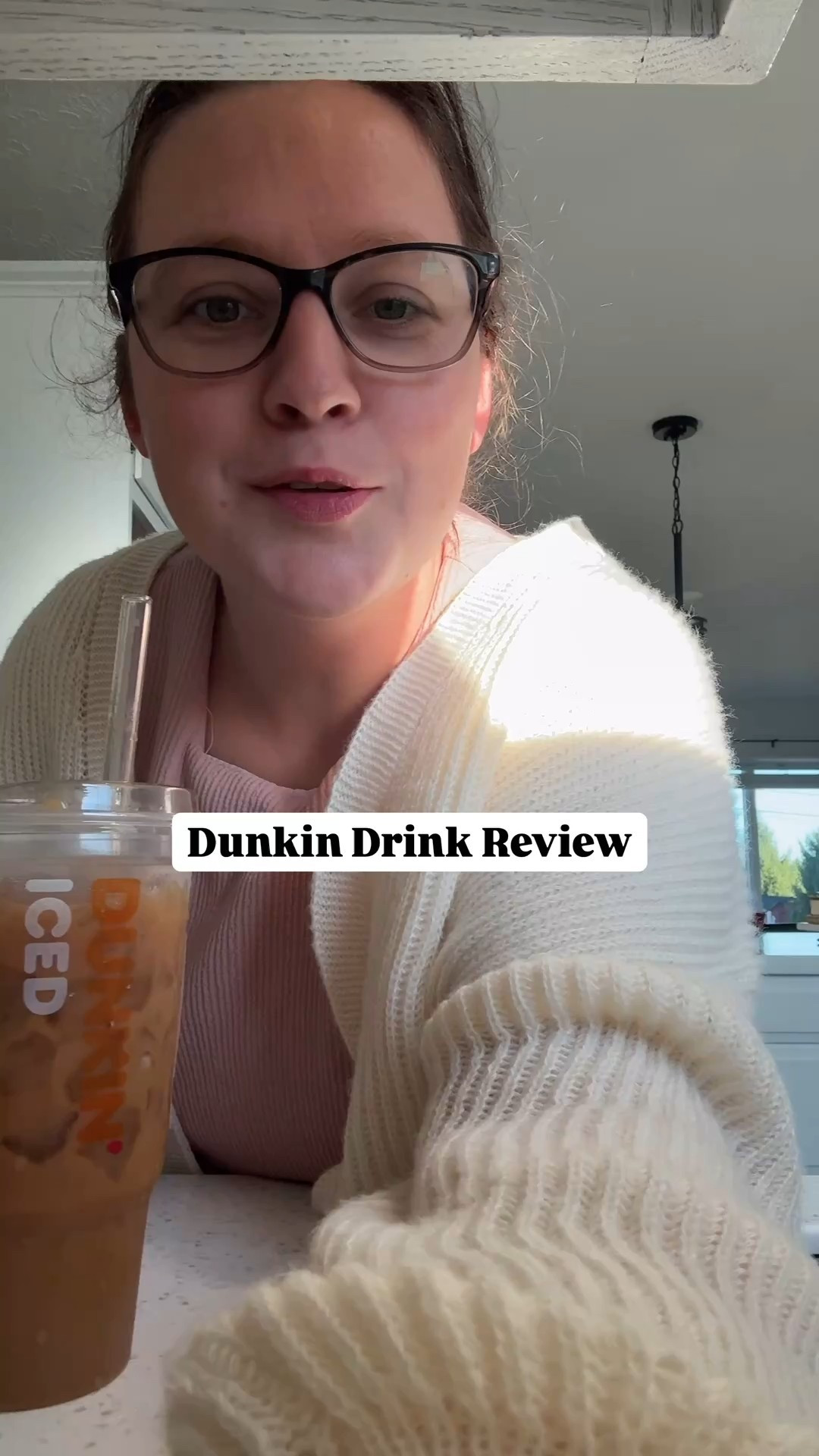 What’s your favorite @dunkin order?
.
.
.
.
#dunkin #dunkincoffee #pumpkindrinks #coffeereview #icedcoffeeaddict 