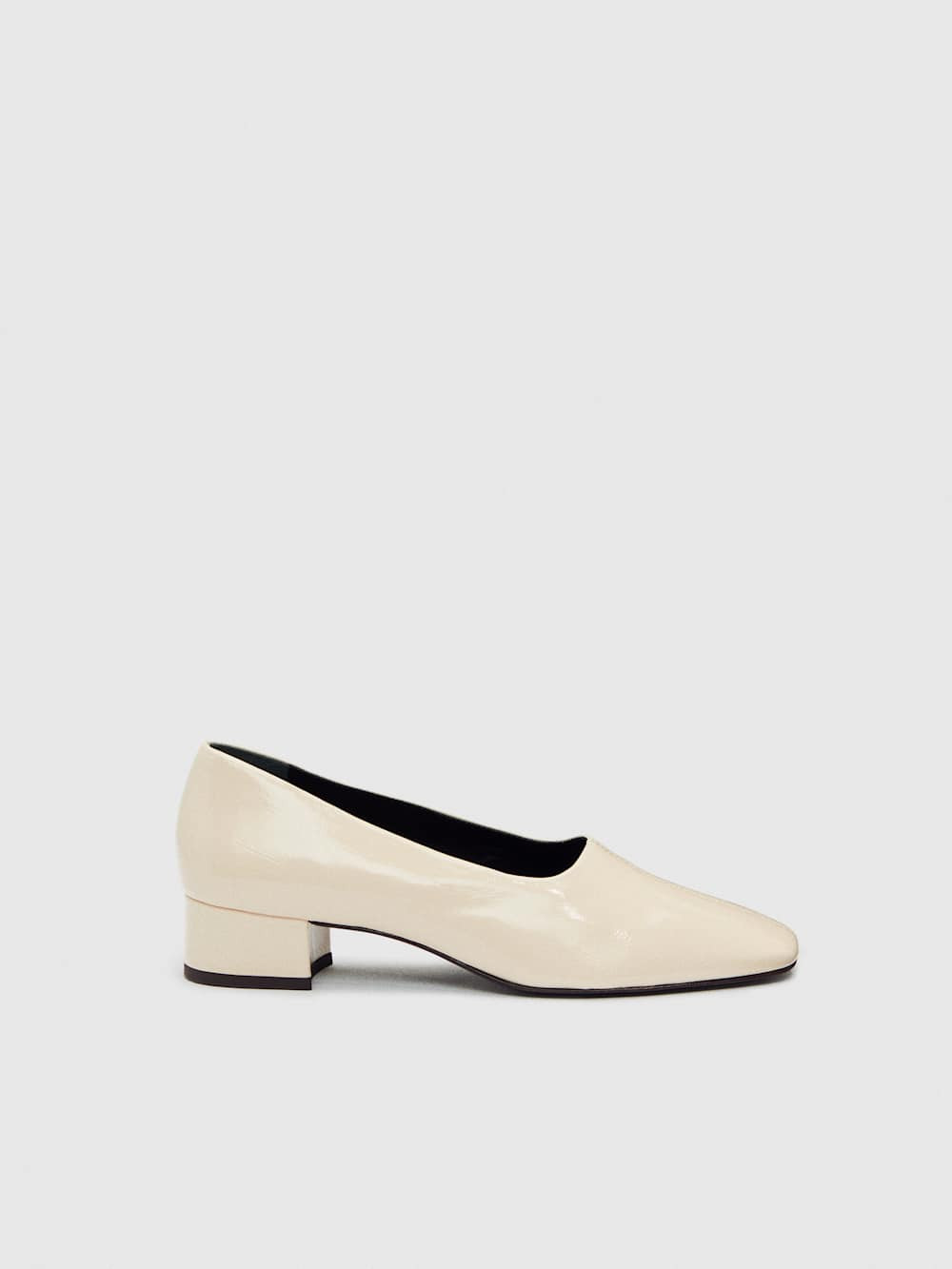 Inez Pump | Reformation (Global)