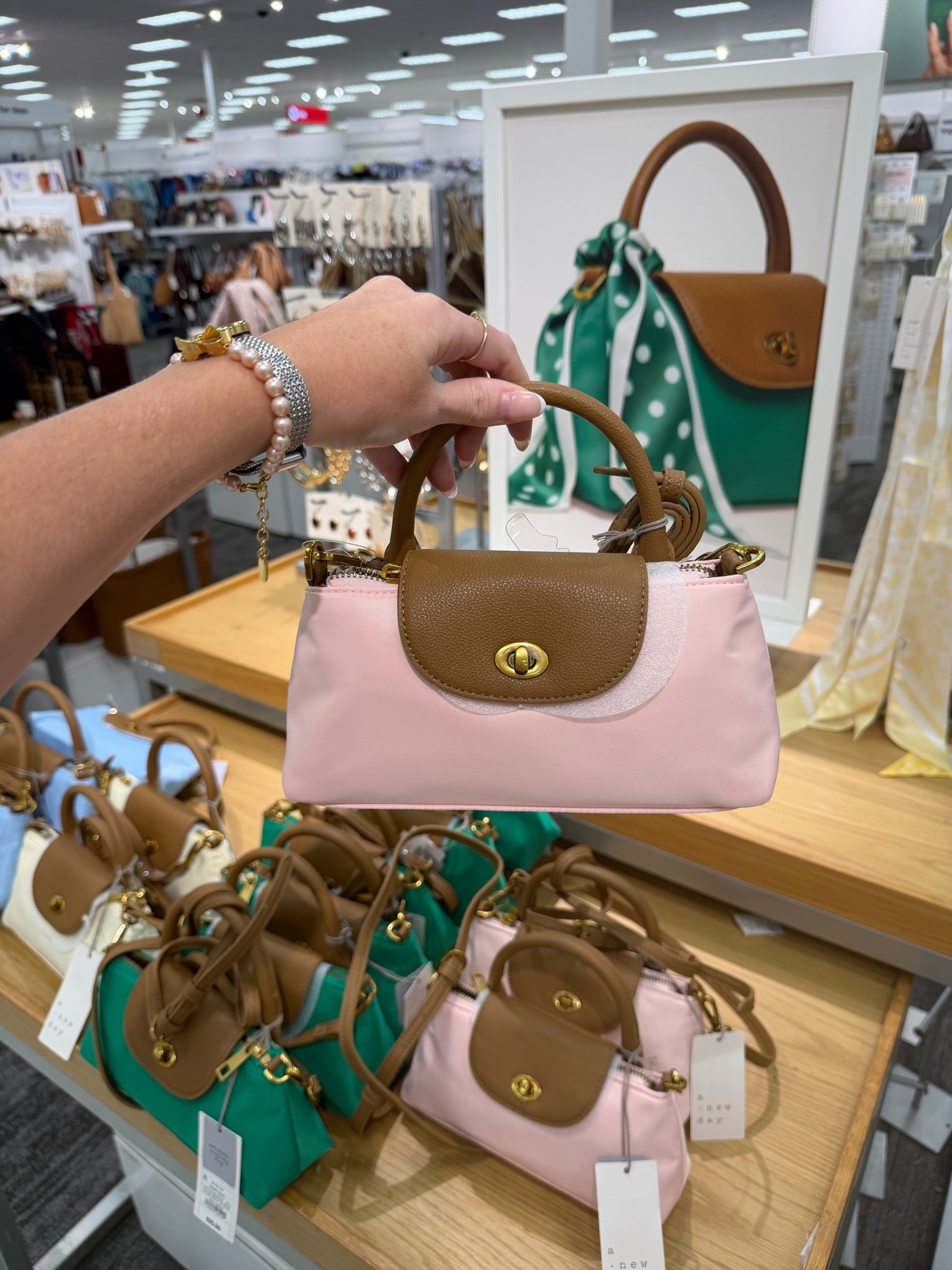 Target longchamp look for less!

#LTKootd #LTKSeasonal #LTKSaleAlert