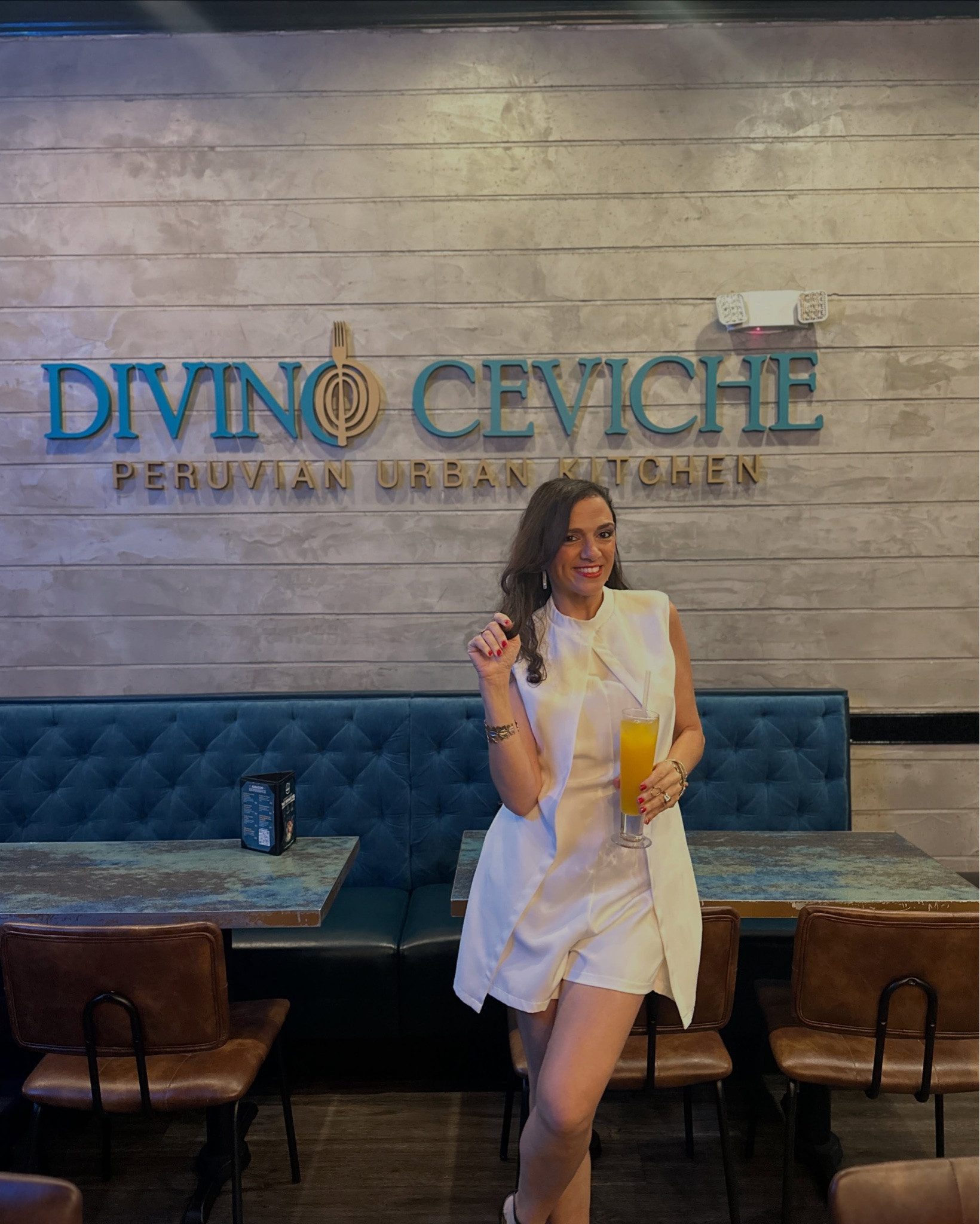 Bonjour!! Siempre quise modelar… los que me conocen de niña lo saben, se acuerdan?

Pero ahora de grande, quiero modelar con comida 😂

Las prioridades cambian y yo SIEMPRE tengo hambre. 
#peruvianfood #yourhelpfulwendy #miami #comidaperuana