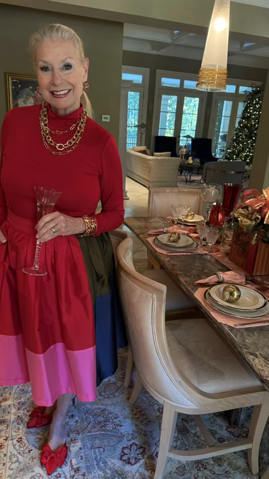 A pop of color is my favorite holiday accessory 

#LTKootd #LTKHoliday #LTKOver40