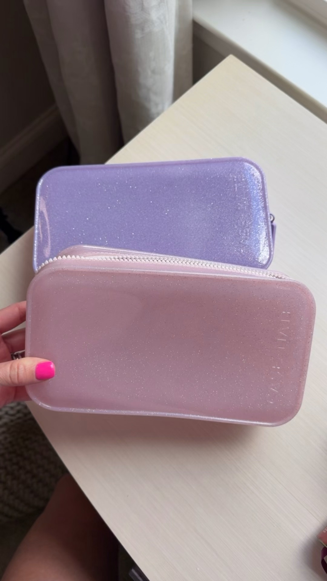 How cute is this jelly bow tote from Case-Mate? Perfect summer beach trips, gifts and more!

I also grabbed the jelly make up pouches for teacher gifts and they’re so perfect for the smaller items! Available in different colors!

Click here to shop!

Bow | bag | tote | jelly | travel | beach | mom life | gift | pouch | on the go | casemate | shoulder bag | carry on | cute | clear | waterproof | style

#LTKmomlife #LTKTravel #LTKdayinmylife