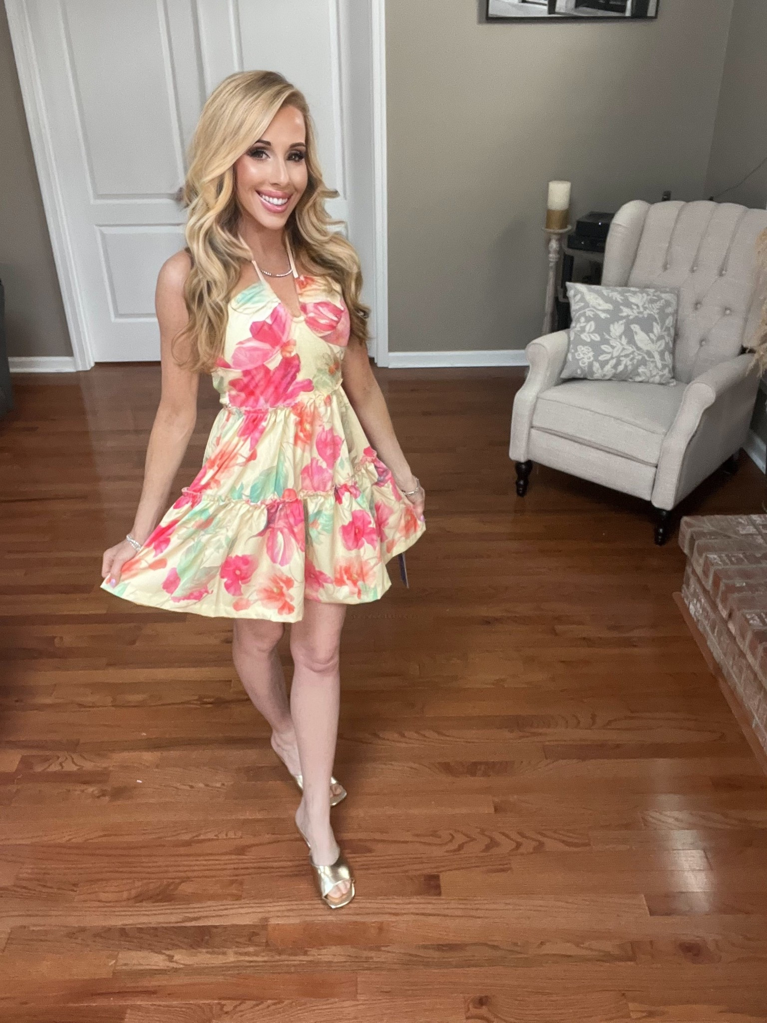 Gorgeous floral halter mini dress 🌸🌸

#LTKootd #LTKOver40 #LTKdayinmylife
