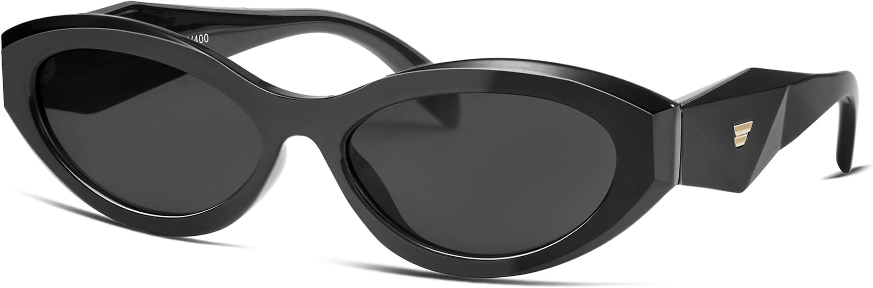 Color:
  C1 Black Frame/Grey Lens   
  C1 Black Frame/Grey Lens | Amazon (US)