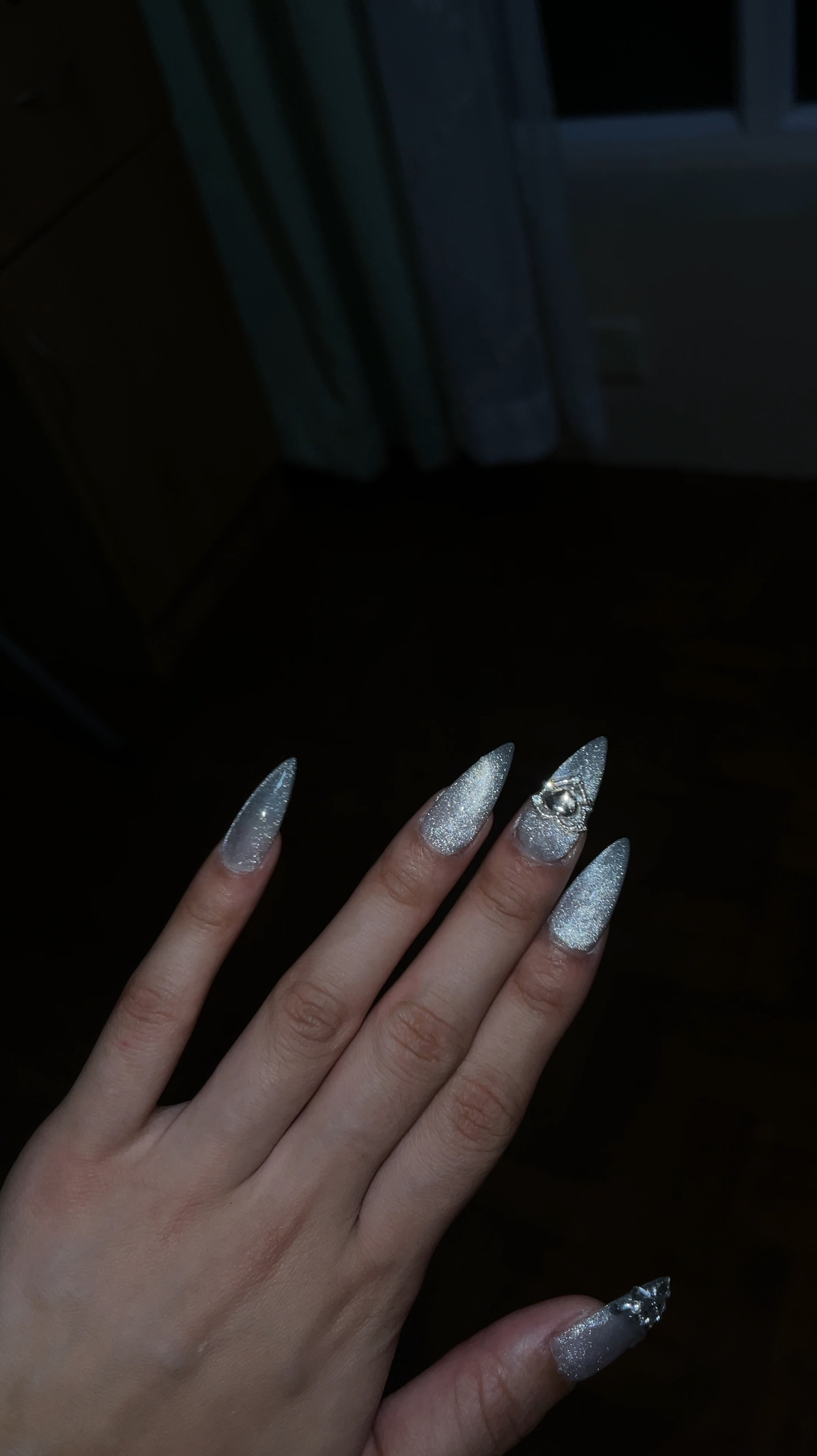 Silver cat eye gel x nails inspiration. Fall autumn season nails #ltknails #nails

#LTKStyleTip