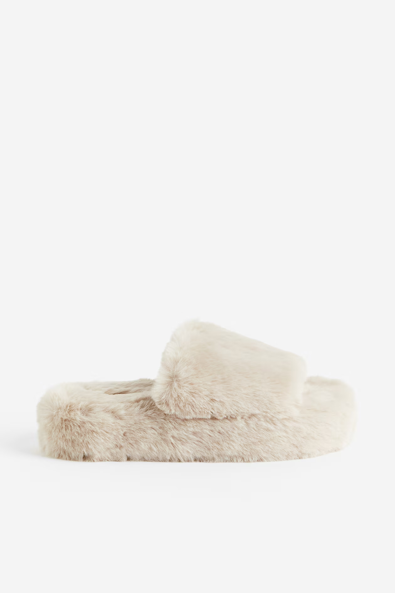 Fluffy slippers | H&M (UK, MY, IN, SG, PH, TW, HK)
