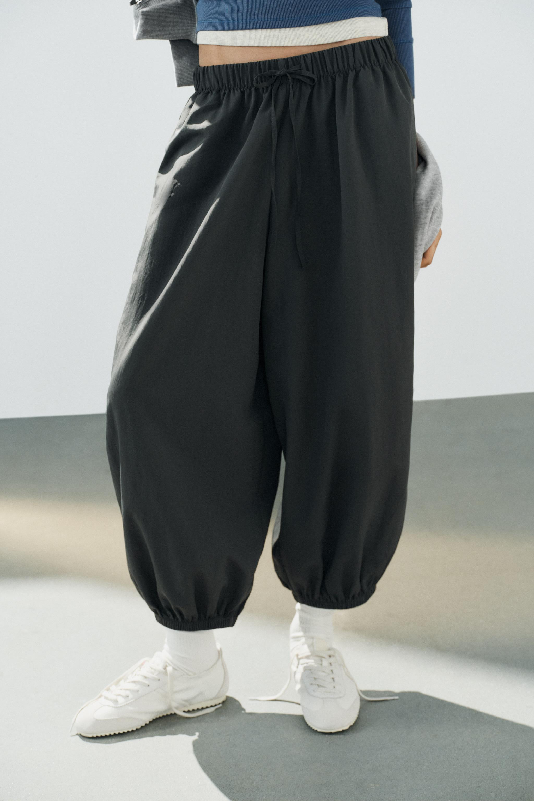 ELASTIC HEEL SNEAKERS | Zara US