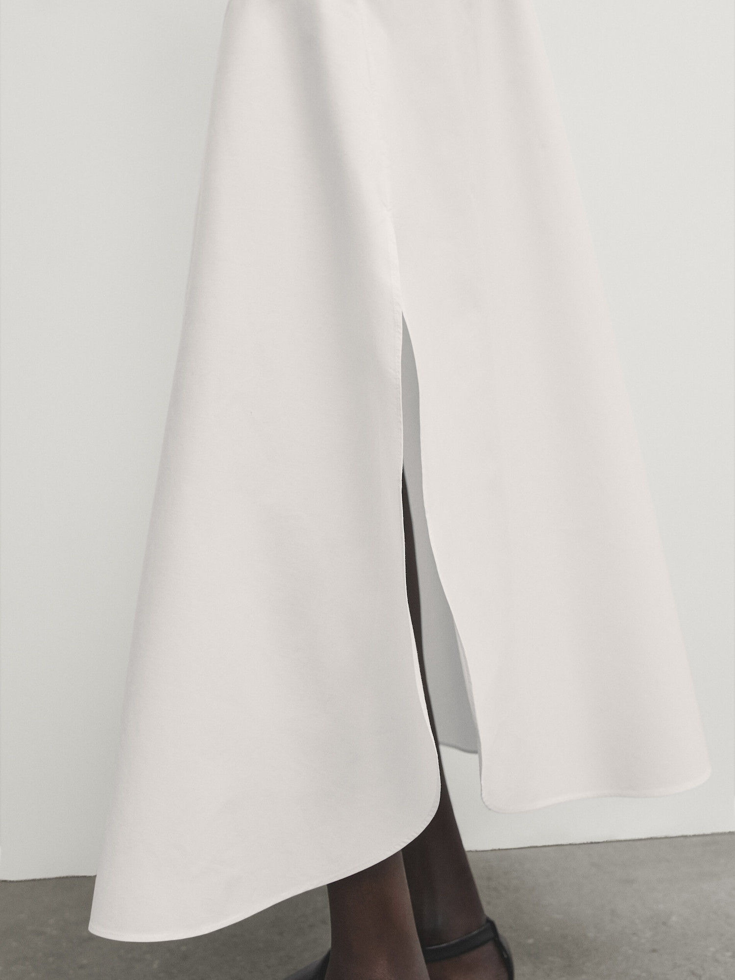 Voluminous poplin midi skirt | Massimo Dutti UK