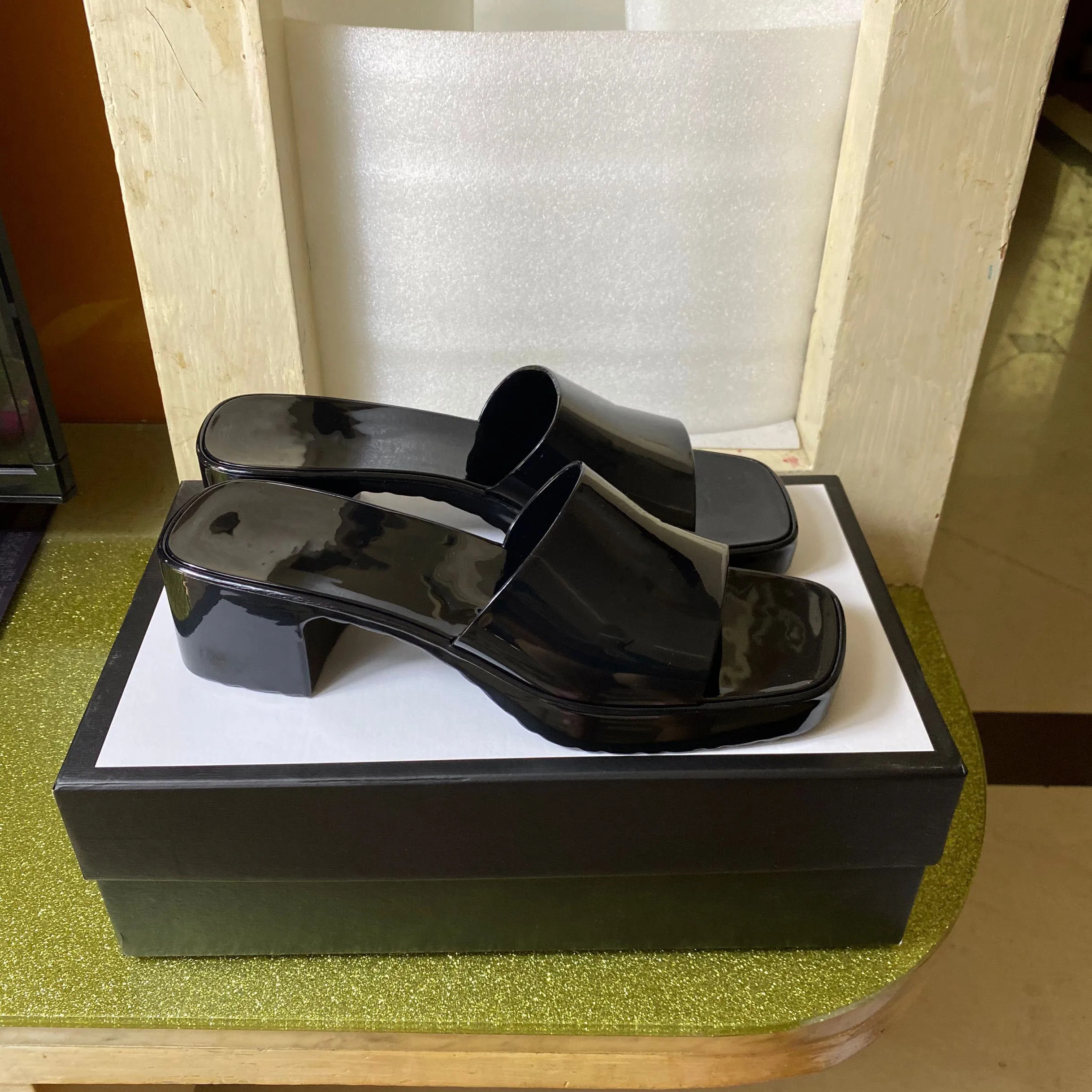 Women's G Sandals Slides Luxury Designer Slippers 2022 Summer Candy Color Flat Heels Rubber Jelly... | DHGate