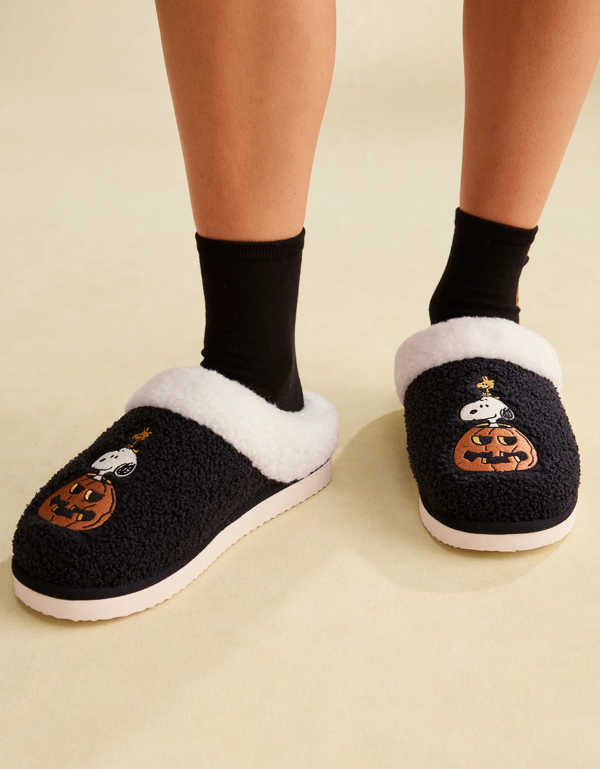AE Snoopy Halloween Scuff Slipper | American Eagle Outfitters (US & CA)
