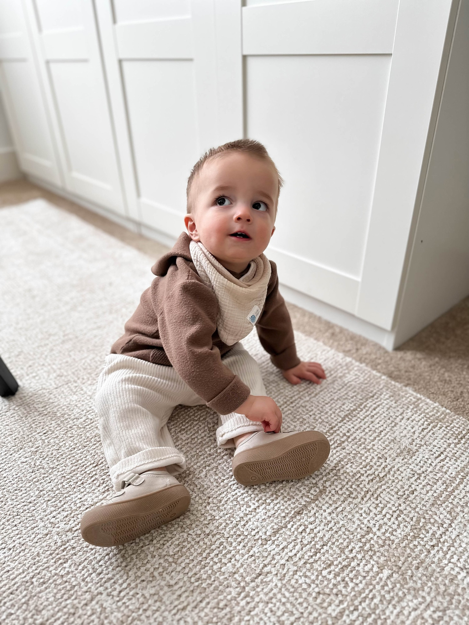Camden’s neutral outfits. Toddler neutral outfit ideas. Hoodie is old Zara. Pants are also Zara. 



#LTKbaby #LTKkids #LTKfamily