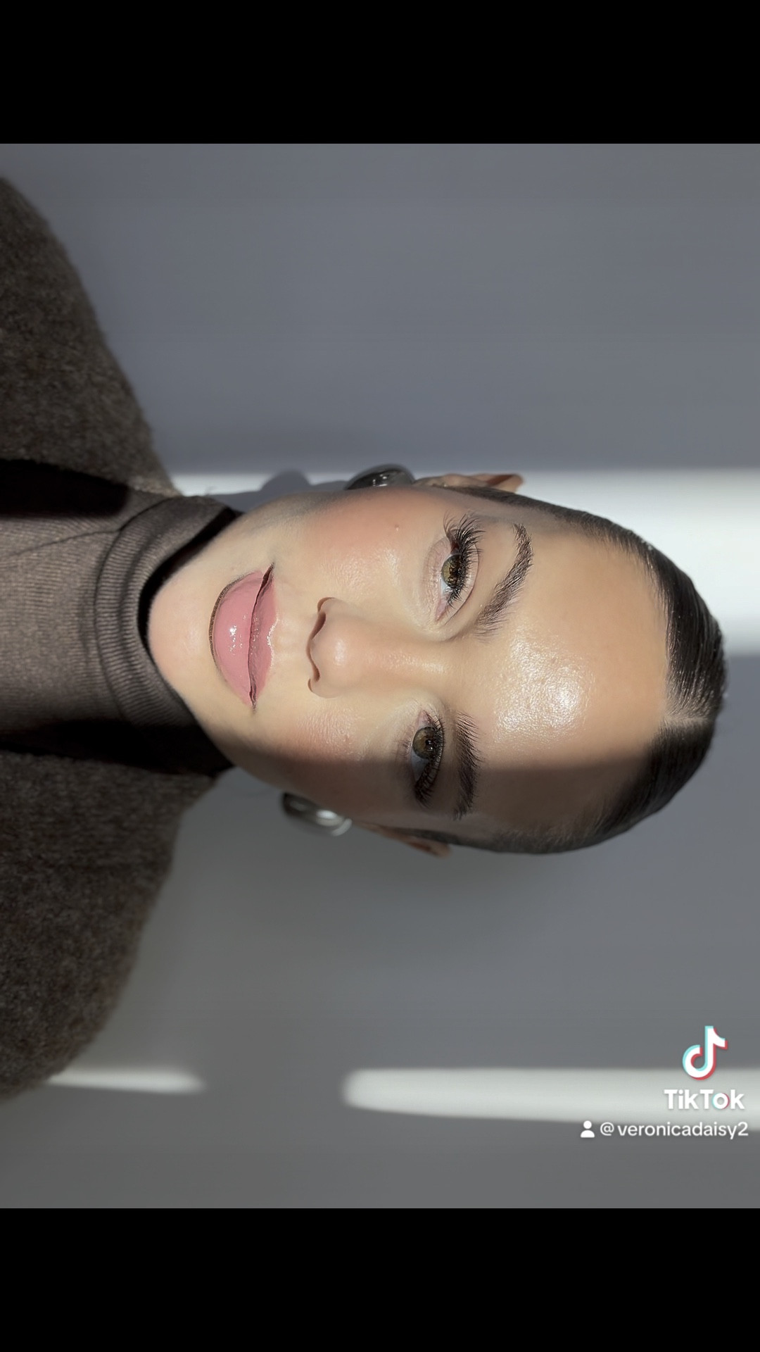 Lip serum - rosewood glow

#LTKbeauty