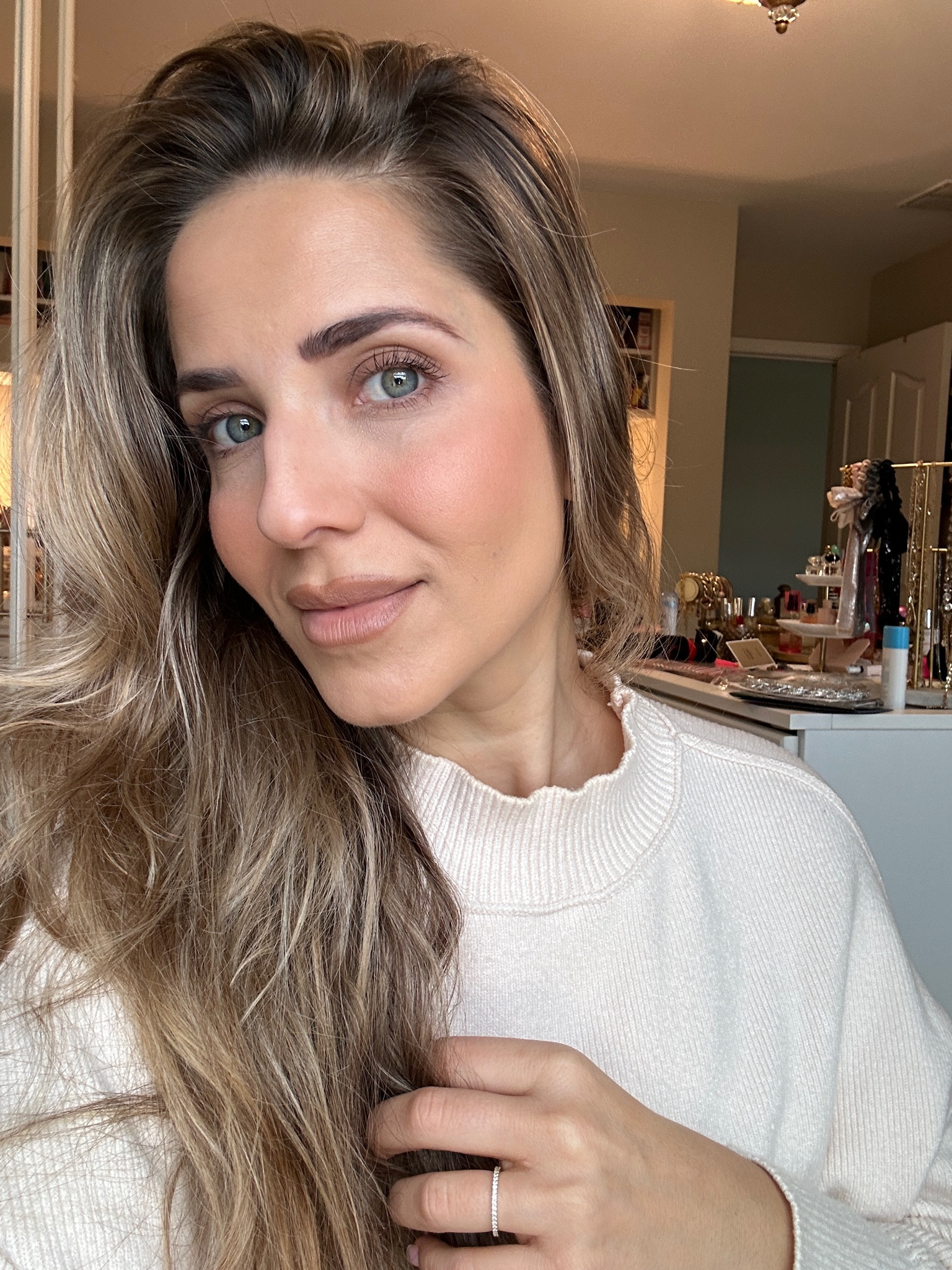 10 minute makeup! 

#LTKfindsunder50 #LTKfindsunder100 #LTKbeauty