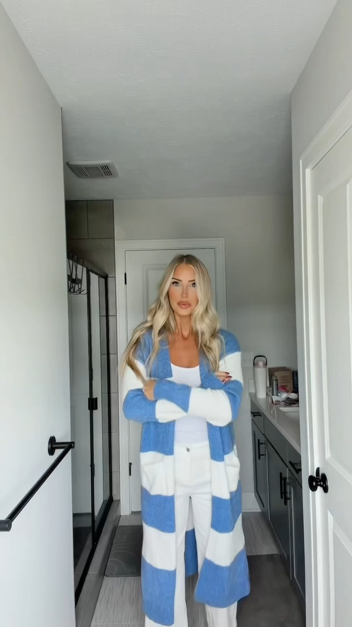 Coziest cardigan for fall 

 #LTKNYFW #LTKgrwm #LTKSeasonal