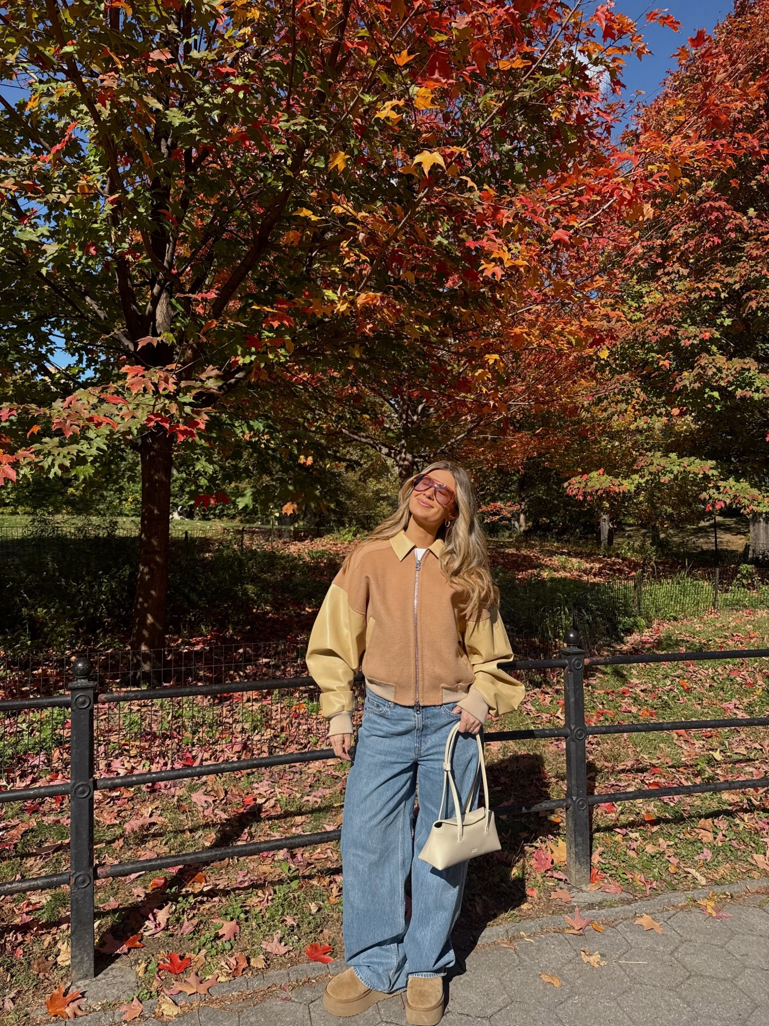 fall ootd 🤍🍁 love this helsa jacket and it’s on sale now!

#LTKSaleAlert #LTKStyleTip #LTKSeasonal