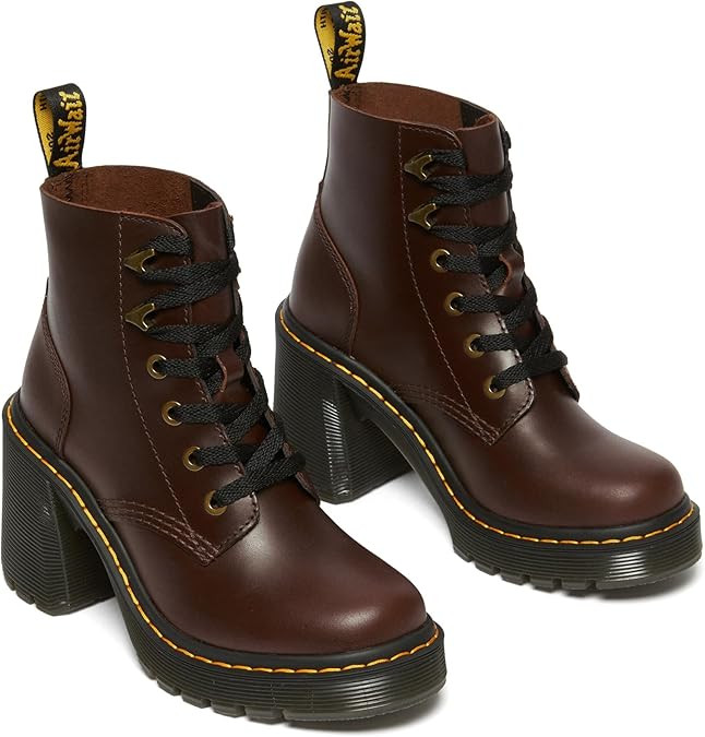 Dr. Martens Unisex-Adult Jesy 6 Tie Boot | Amazon (US)