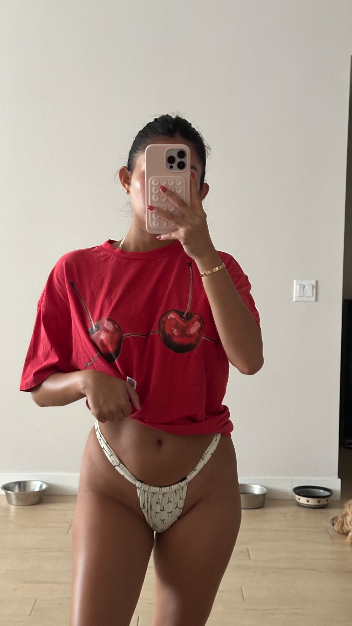 Wearing a small in the shirt 

#LTKSwim #LTKSummerEdit #LTKSaleAlert