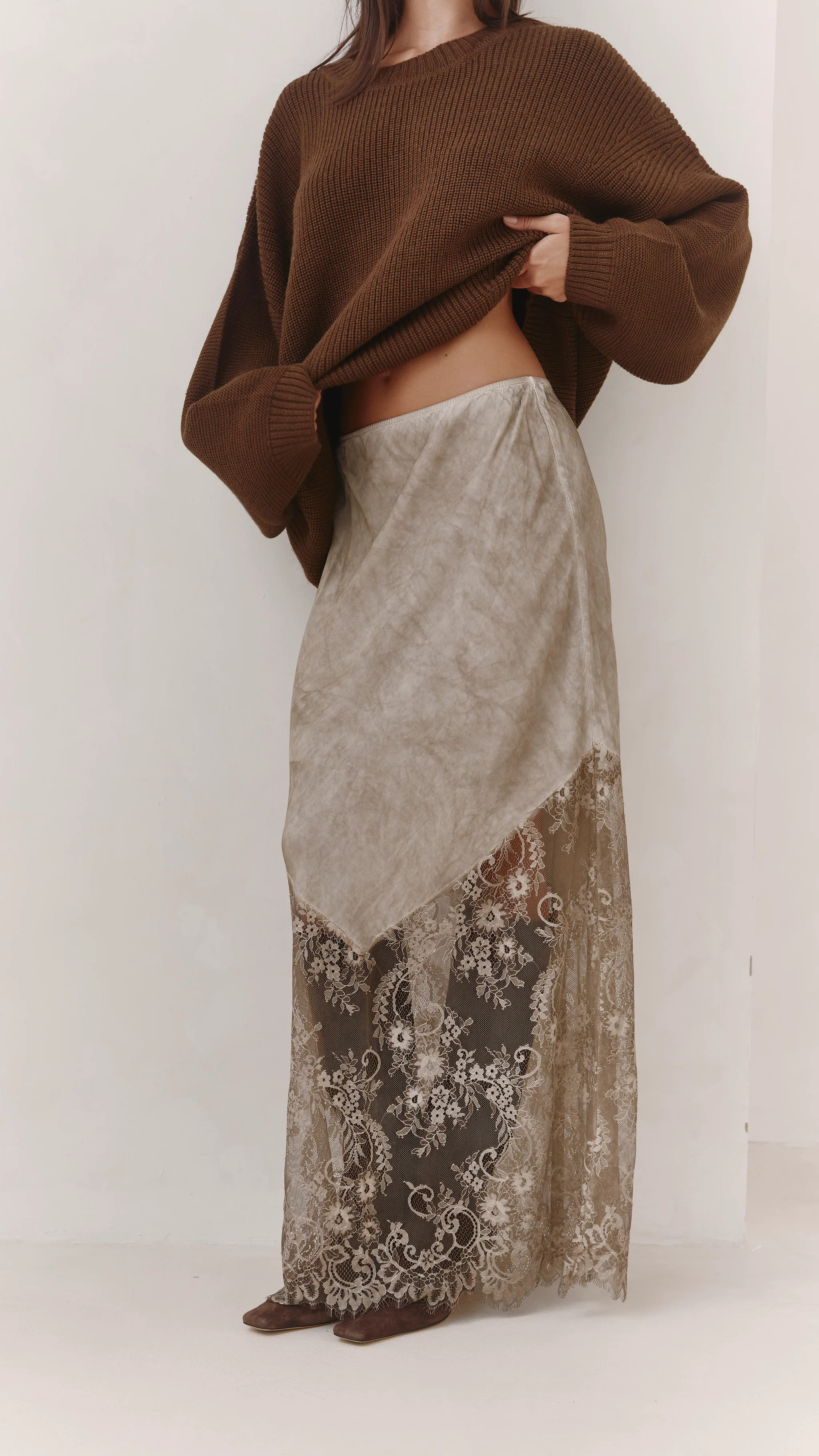 Solene Lace Skirt - Taupe | Charli