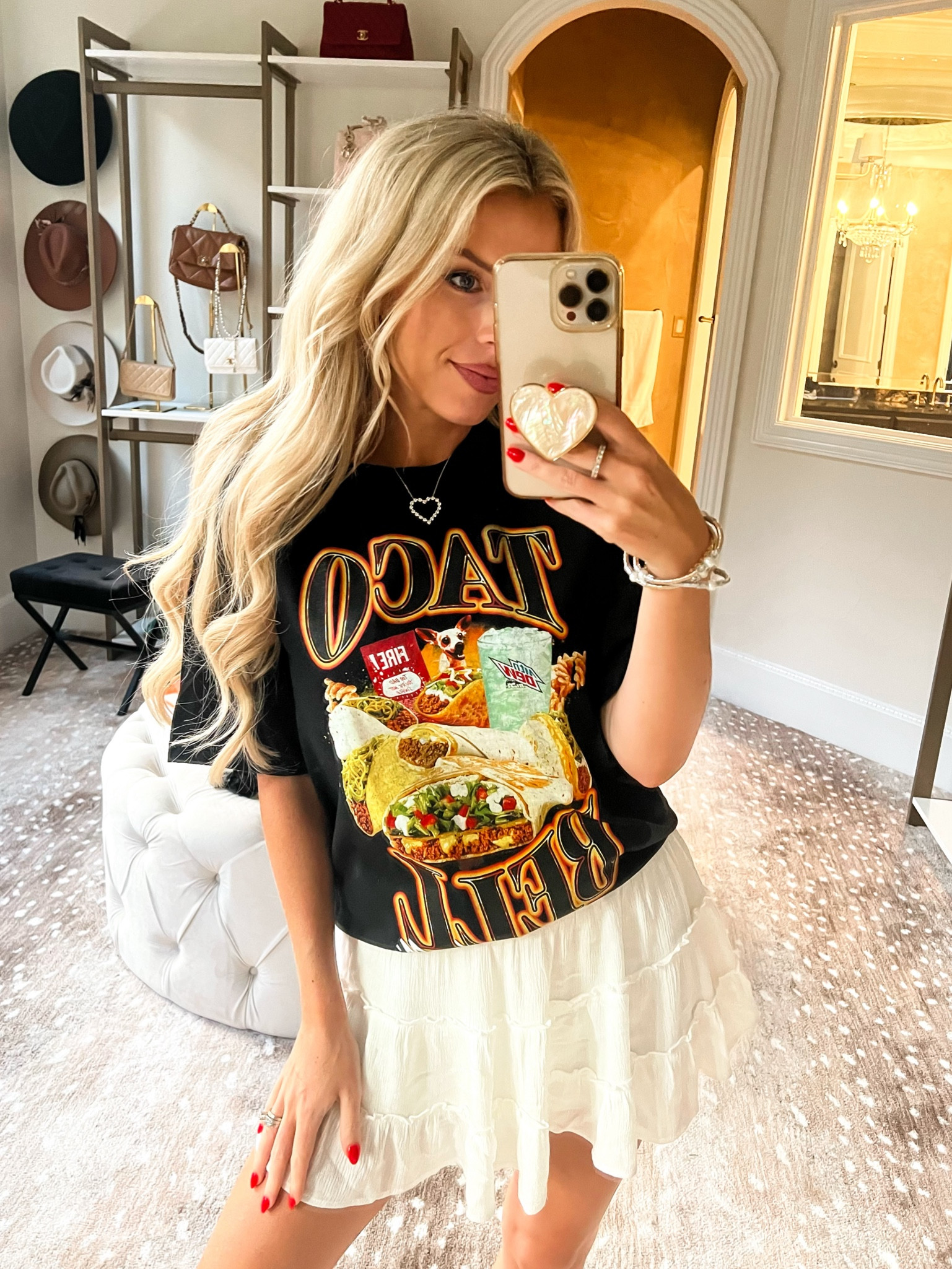 Graphic tee. Taco Bell tee 

#LTKstyletip #LTKfindsunder50