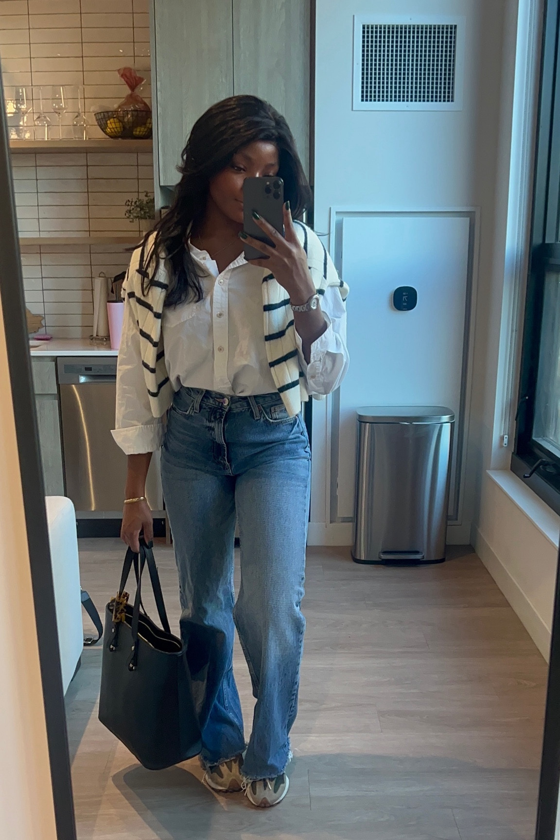 Simple work ootd

- (Zara Jeans: https://c8.is/47hmIdn)

#LTKworkwear #LTKstyletip