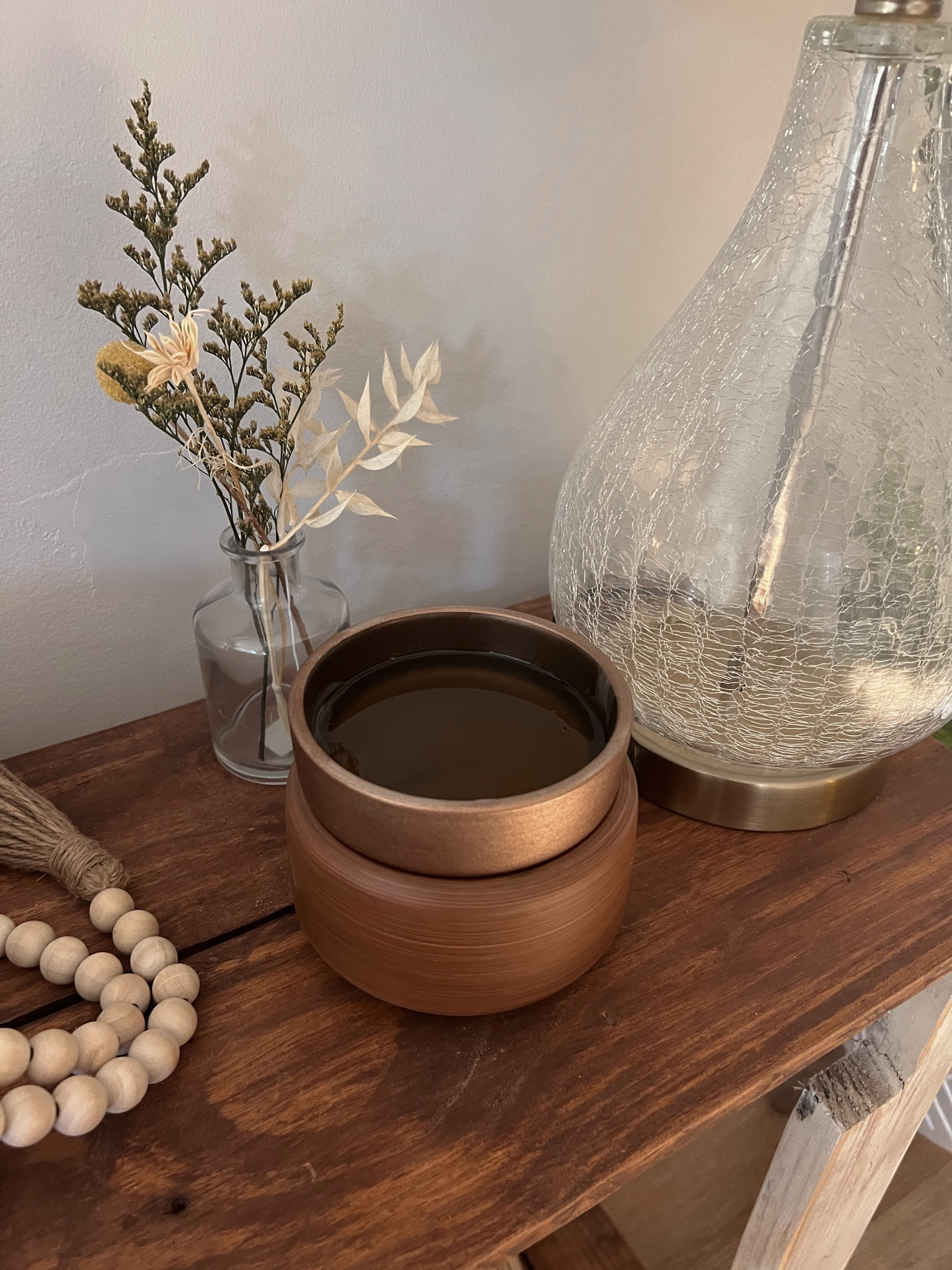 Never thought I needed a candle wax warmer but it’s amazing. You can put wax melts in the tray or take the tray off and put a candle on top for when your candles start to pit and you need a fresh start! 💛

#LTKGiftGuide #LTKhome #LTKfindsunder50