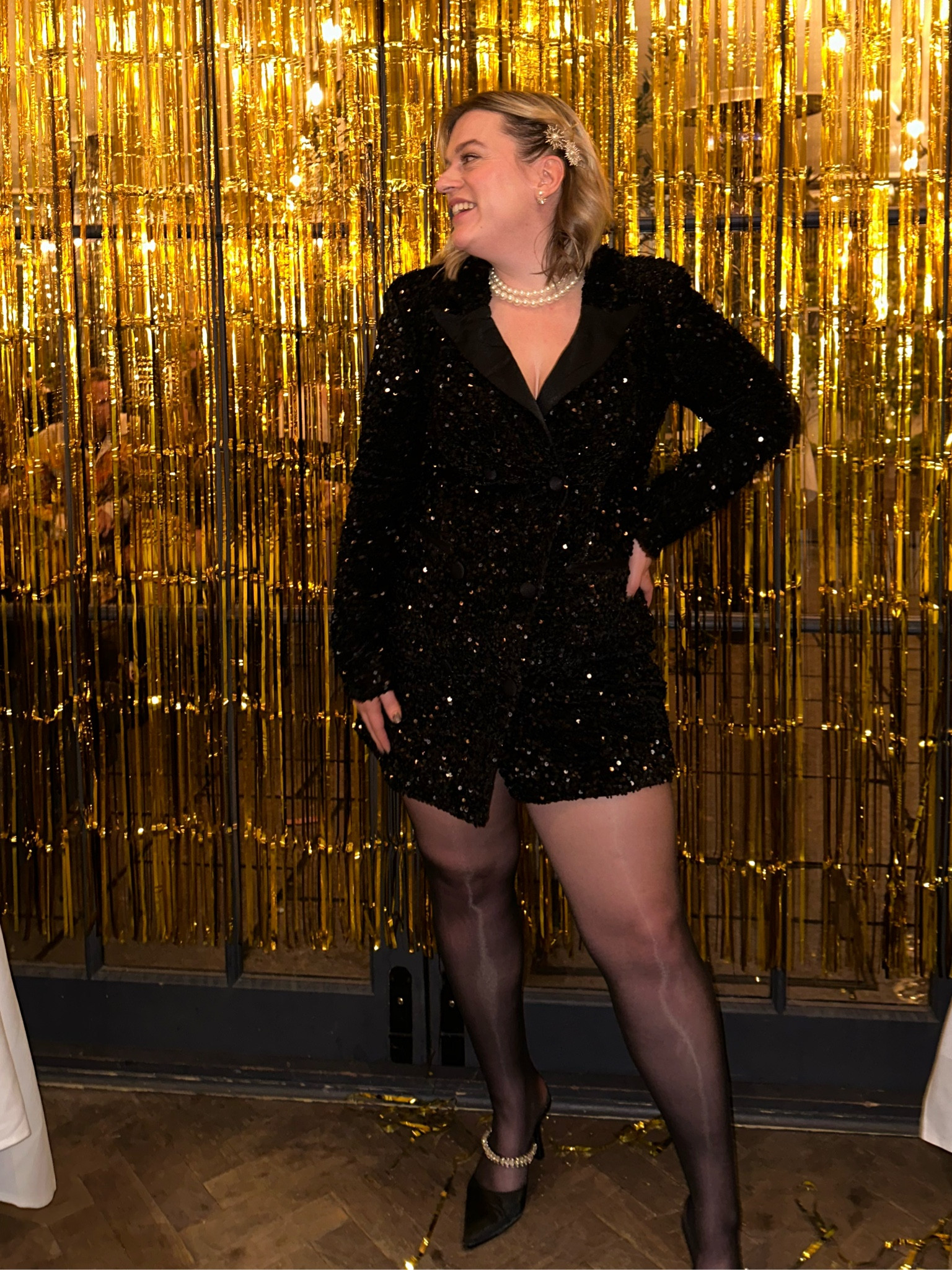 My Christmas party look ✨🎄
The perfect sequin blazer dress - it’s true to size but if I was between sizes I would size up! I’m a size 14 (5ft 2) and ordered a large. 

#LTKparties #LTKSeasonal
