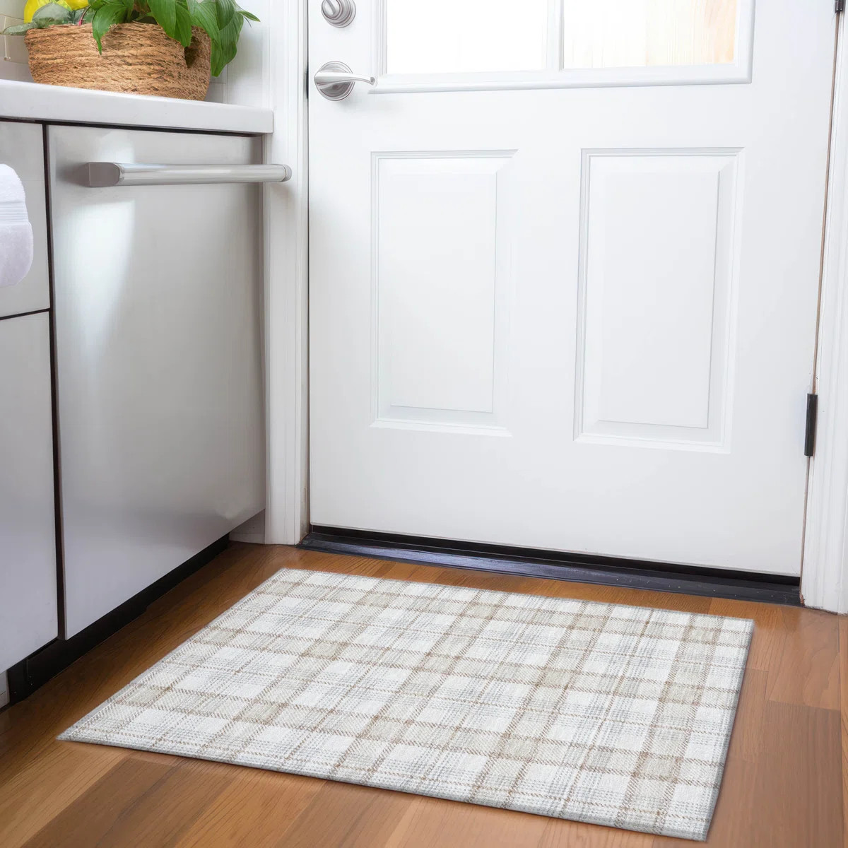 Premium Machine Washable Corum AMF1052 Plaid Rug | Wayfair North America