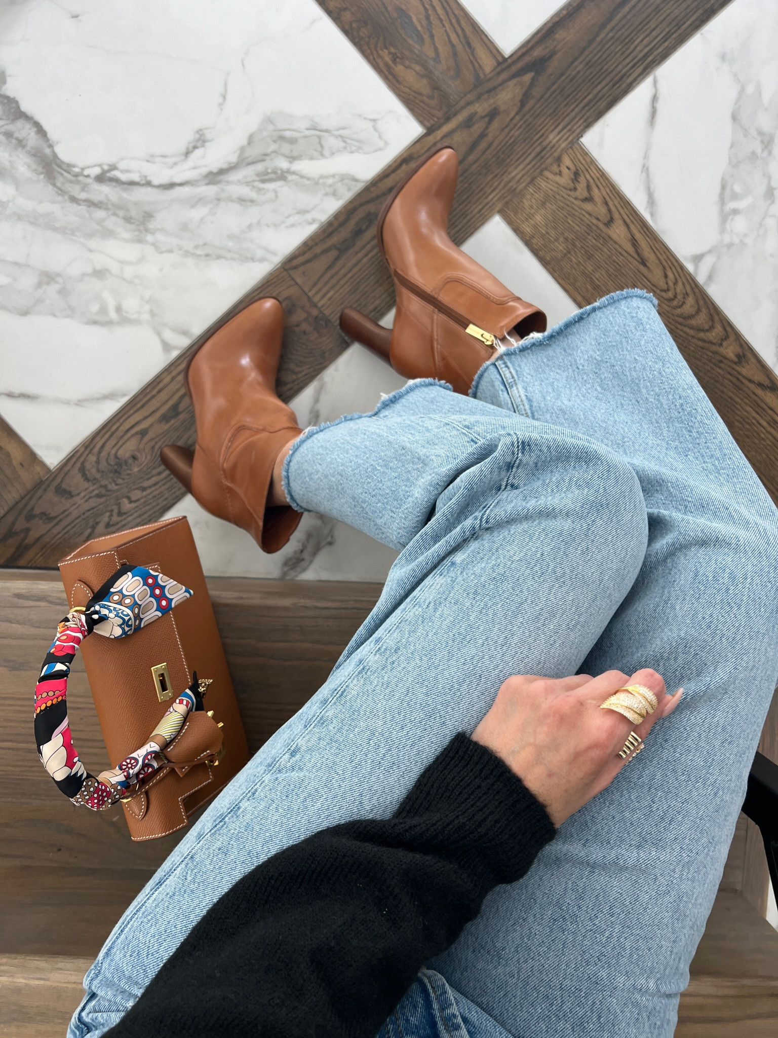 Wearing a size 8.5!

25% off with code FALLBFF  until the 17th! 

Fall booties, fall fashion, brown booties, boots, Vince Camuto, fall inspo, Emily Ann Gemma 

#LTKsalealert