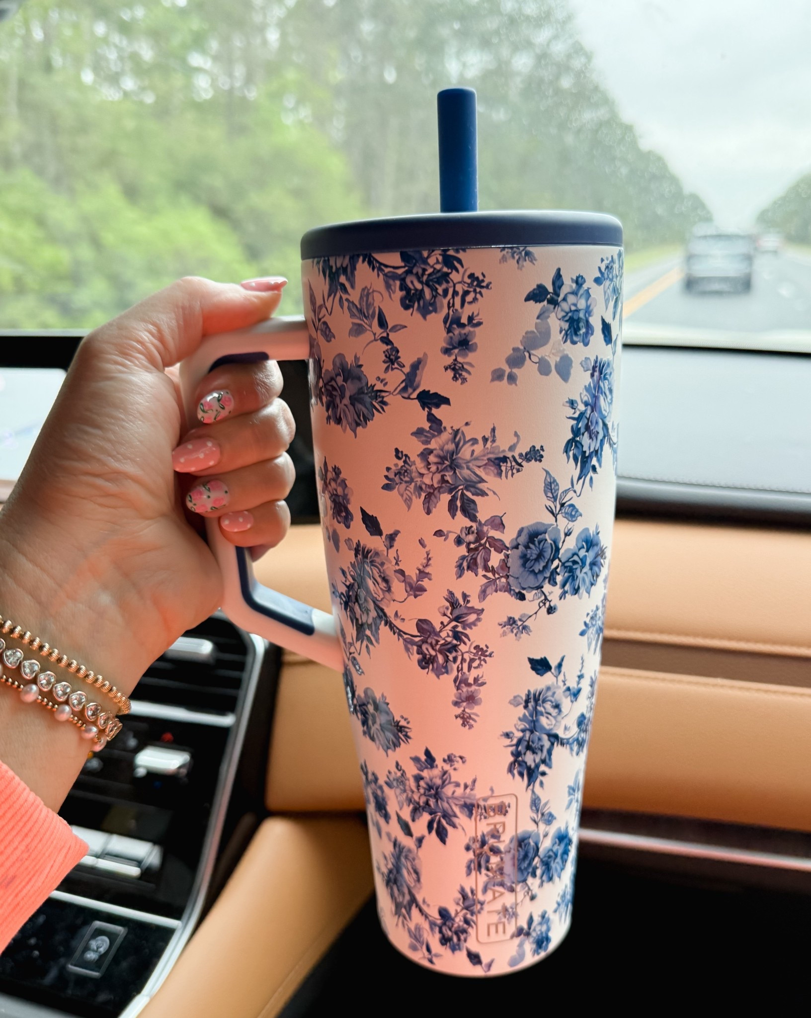 Best travel buddy

#LTKselfcare #LTKmomlife #LTKdayinmylife