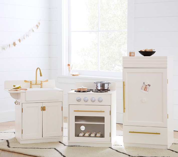 Chelsea Kitchen Collection | Pottery Barn Kids