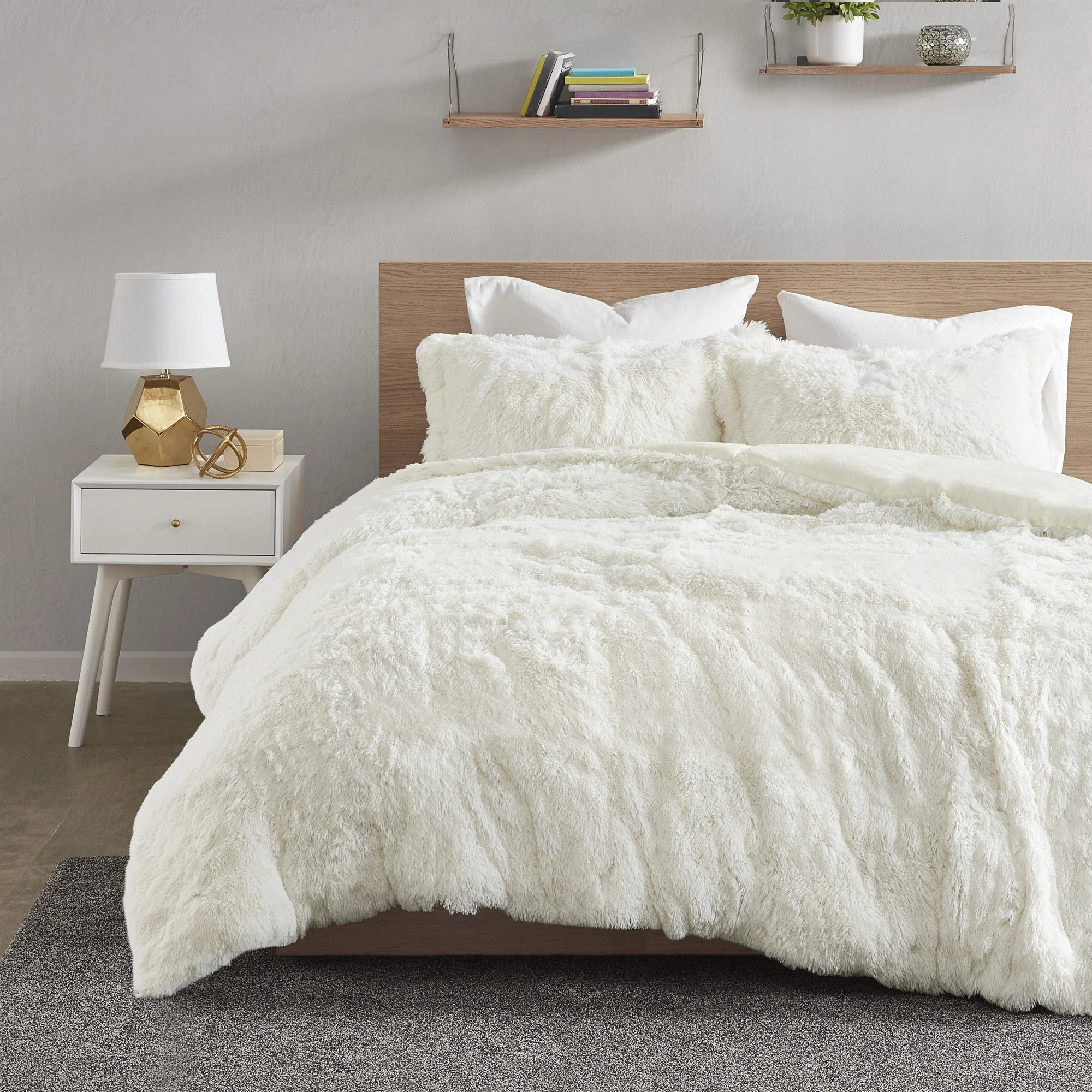 Intelligent Design Trahan Shaggy Faux Fur Duvet Cover Set & Reviews | Wayfair | Wayfair North America