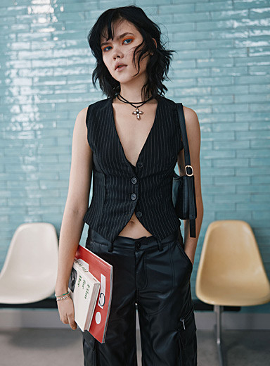 Four-button vest | Simons