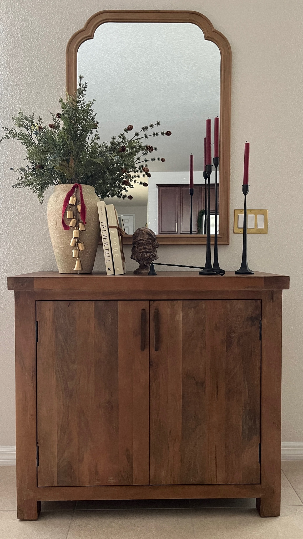 Christmas sideboard decor 🎄✨❤️

#LTKHome #LTKHoliday #LTKSeasonal
