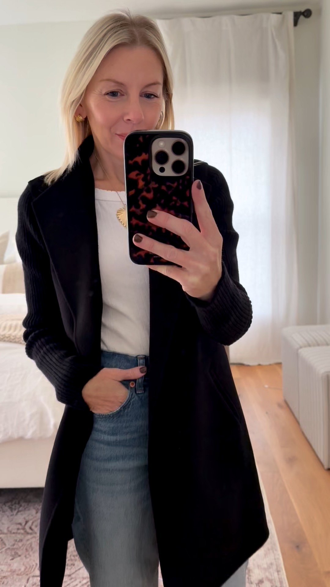 OOTD / didn’t feel like wearing a jacket today so threw on this cashmere sweater coat! AMAZING and warm! 

#LTKmomlife #LTKootd #LTKgrwm