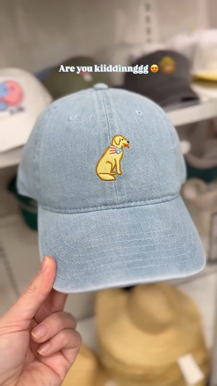 You would look soo cute wearing this on the 4th! 🇺🇸🐶 That little pup & flag bandanna! 🥹 I had to bring it home with me! Comment “HAT” to grab one before it’s too late! #4thofjuly #targetseasonal #targetstyle #momstyle