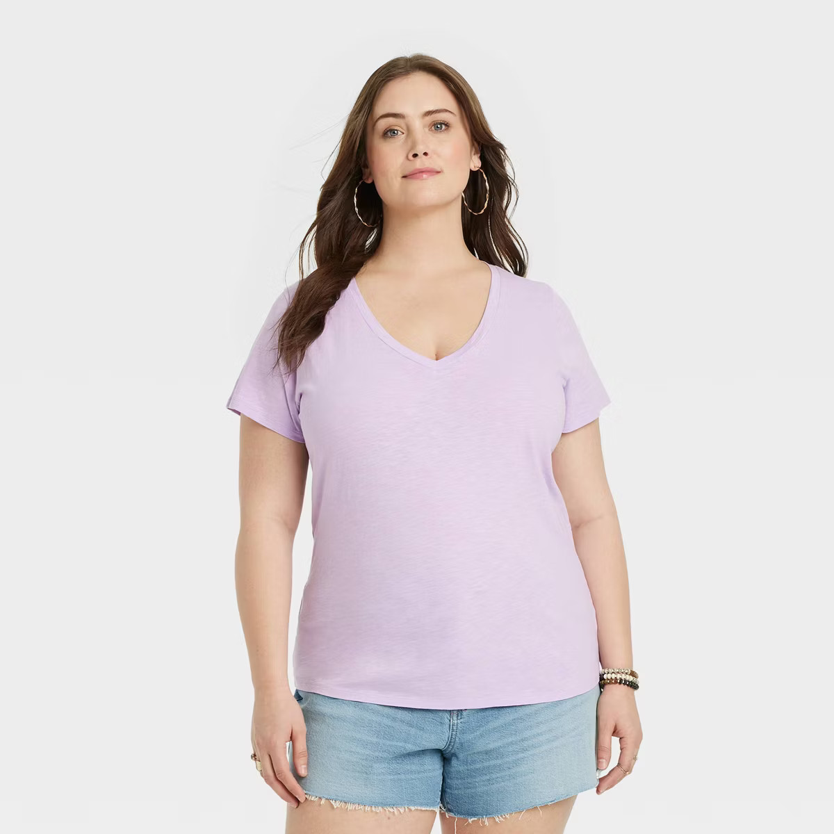 Women's Fitted Short Sleeve V-Neck T-Shirt - Universal Thread™ | Target