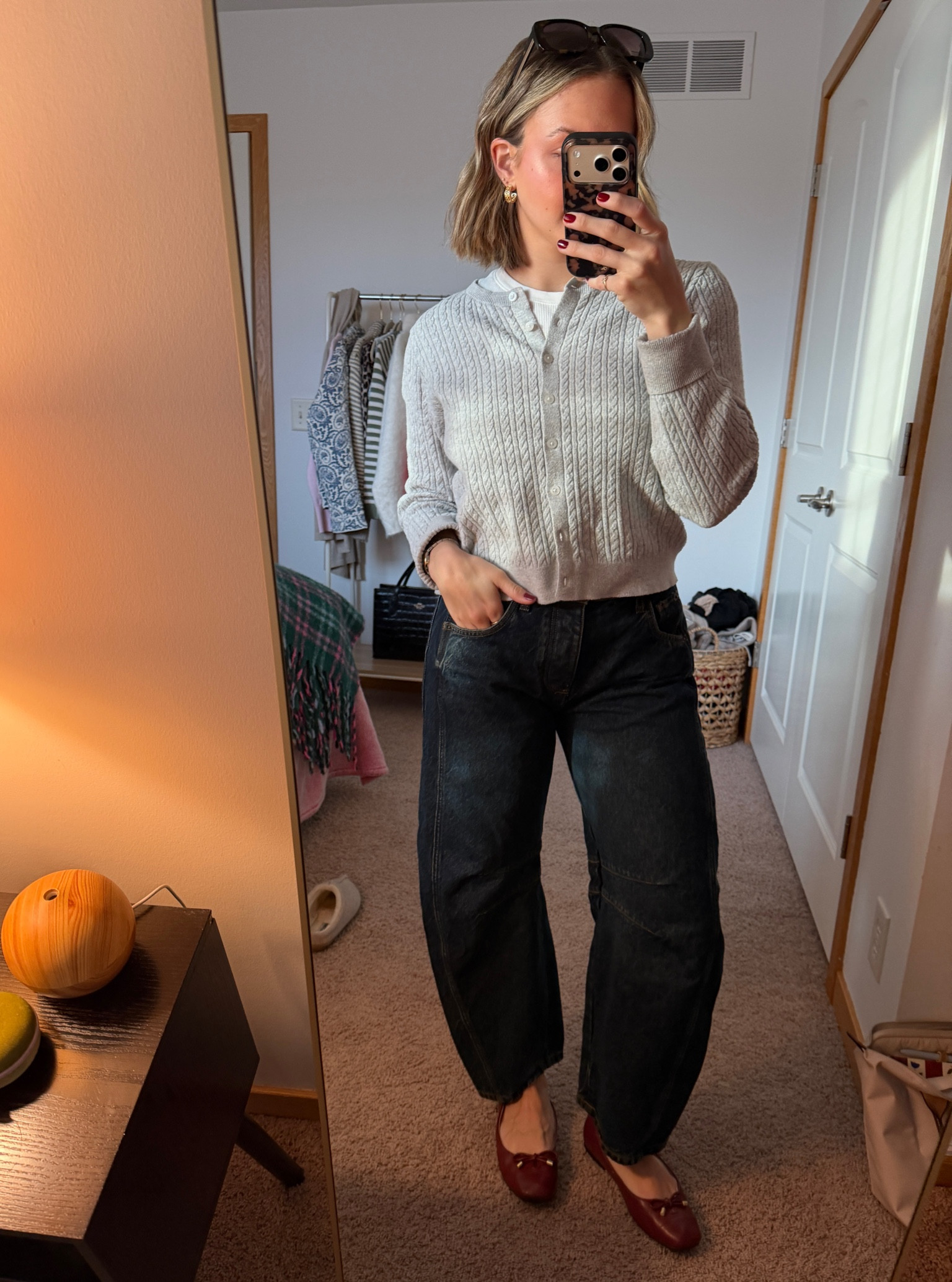 finally got my favorite jeans in another color!!! thrilled #freepeople #barreljeans #redflats #cardigan #balletflats #petitestyle

#LTKSeasonal #LTKshoecrush #LTKstyletip