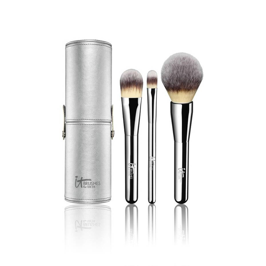 IT BRUSHES™ Complexion Perfection Essentials 3-Piece Brush Set | IT Cosmetics (US)