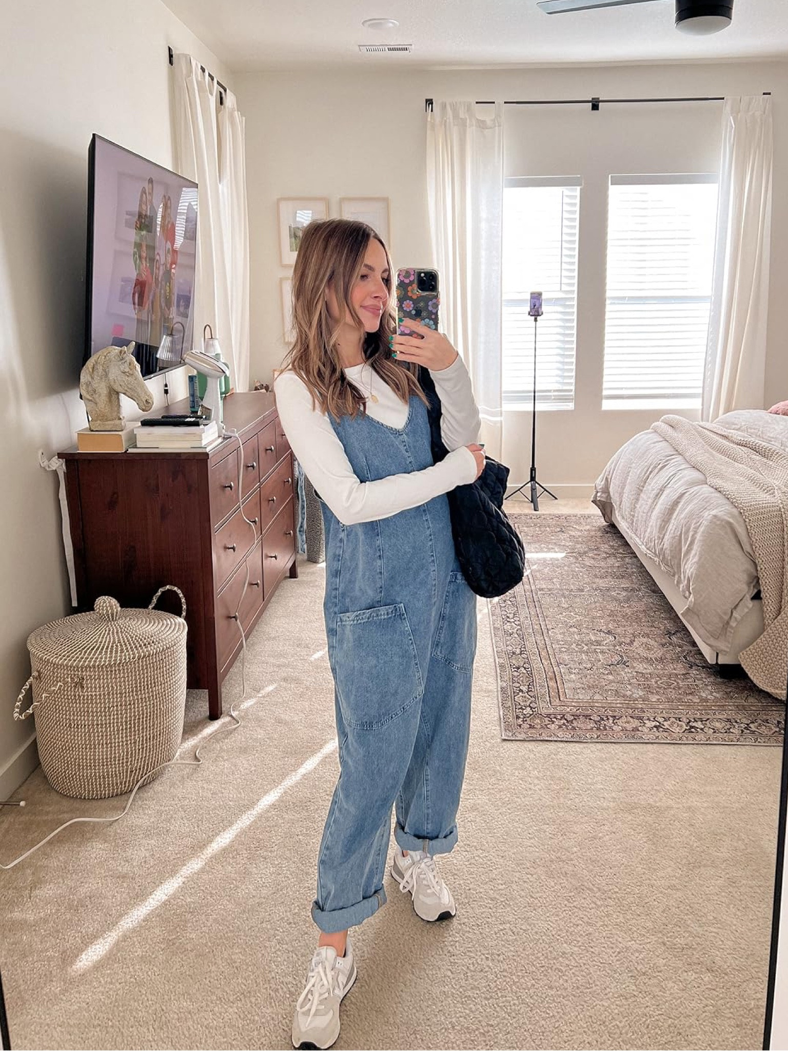 Winter ootd, cute fall fashion, winter fashion inspo. I’m 5’4 115 and in smalls in jumper, bodysuit, shoes fit tts!🩷🩷

Amazon fashion, Amazon finds, women’s outfit, inspiration 

#LTKfindsunder50 #LTKstyletip #LTKshoecrush