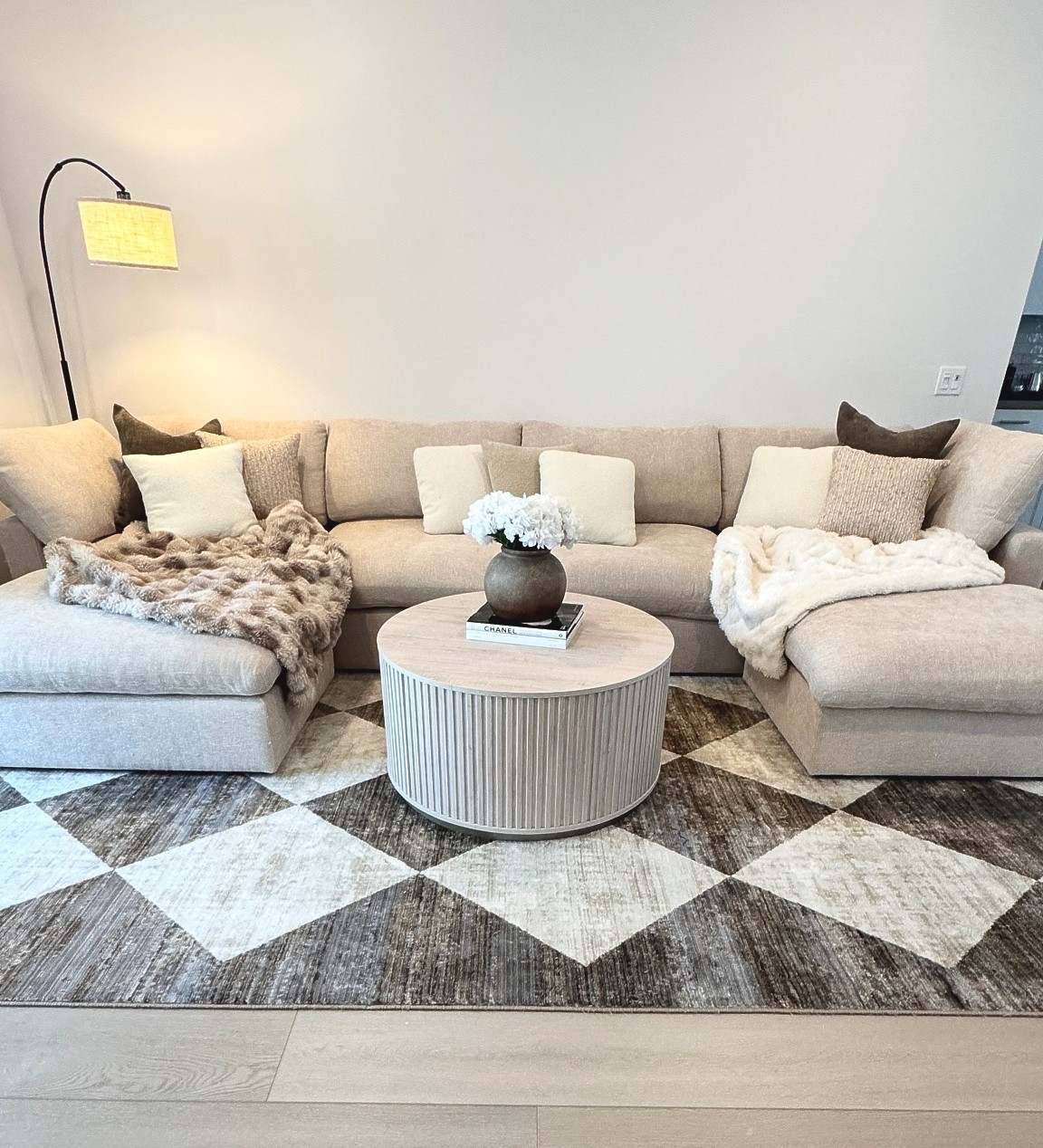 I've been wanting a cloud couch dupe, but DID NOT want to spend $12,000🤯

I grabbed this one from wayfair for less than half that🙌🏼

if this is the one you want, make sure you choose the color: chenille beige🤎 

#cloudcouch #cloudcouchdupe #livingroom #livingroomdecor #neutrallivingroom

#LTKHome #LTKSaleAlert #LTKU