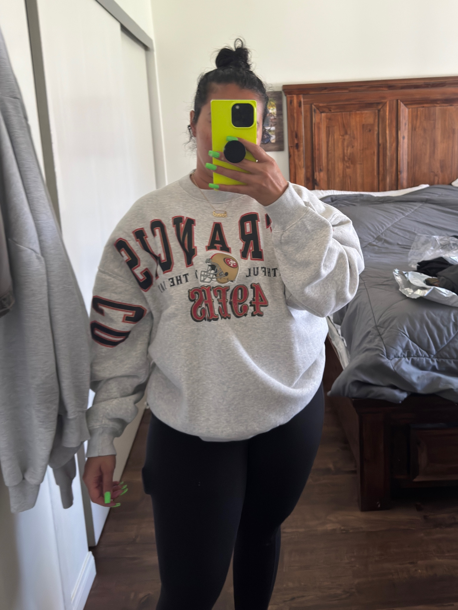 Obsessed with this oversized sweater! You will catch me in this all football season. It’s a men’s sweater and I got a large for a true oversized fit. 

Size- men’s large (runs big)

Oversized sweater, fall outfits , nfl sweater , 49ers sweater , Abercrombie, a&f, casual outfits , everyday outfit , mom outfit idea, cute outfit idea, gameday outfit 

#LTKStyleTip #LTKMidsize #LTKFallSale