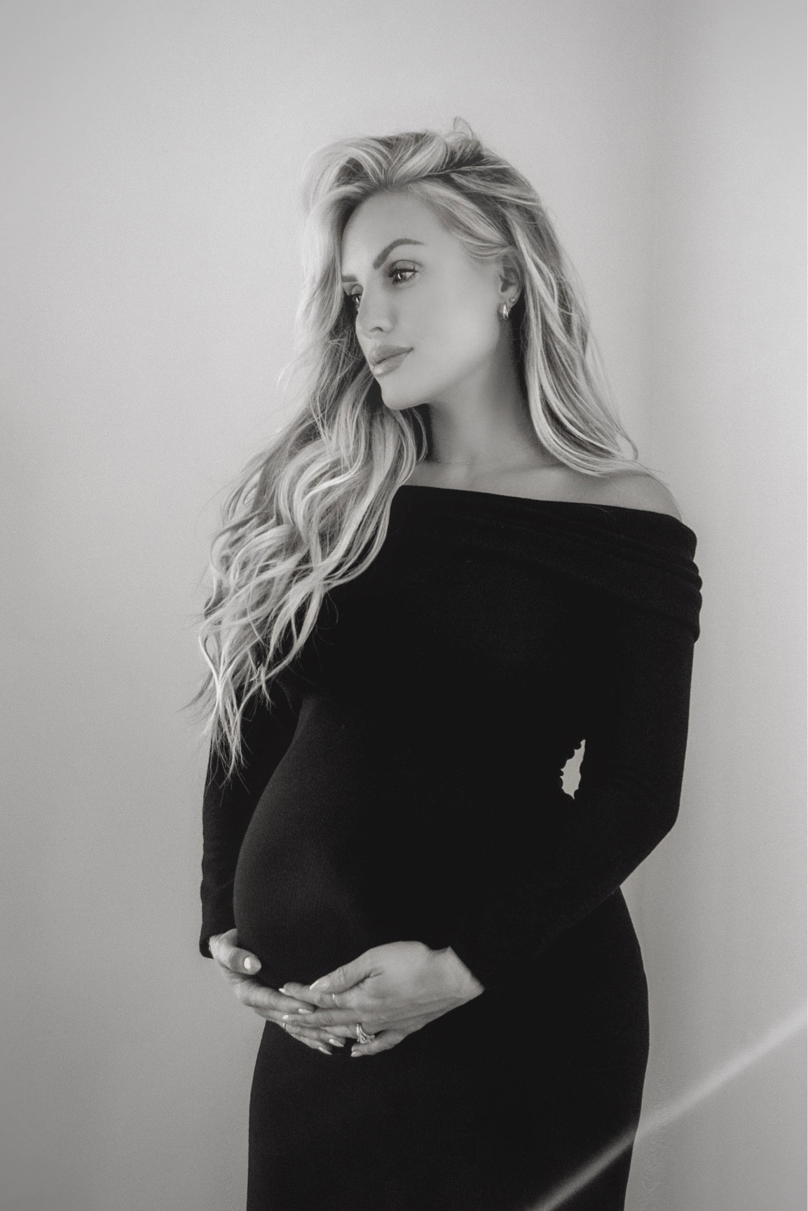 We can’t wait to meet you…☺️ 
If you remember my hint, do you see the connection now?! 
The bigs had a big hand in naming him, there were no questions about it! The middle name is a family name on both sides. 💙

#babynamereveal #boynames #babynames #namereveal
