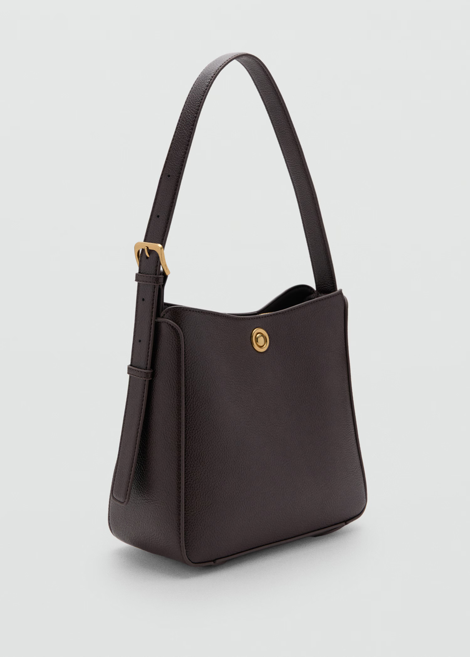Medium bucket bag with metal detail | Mango (US/MX/AU)