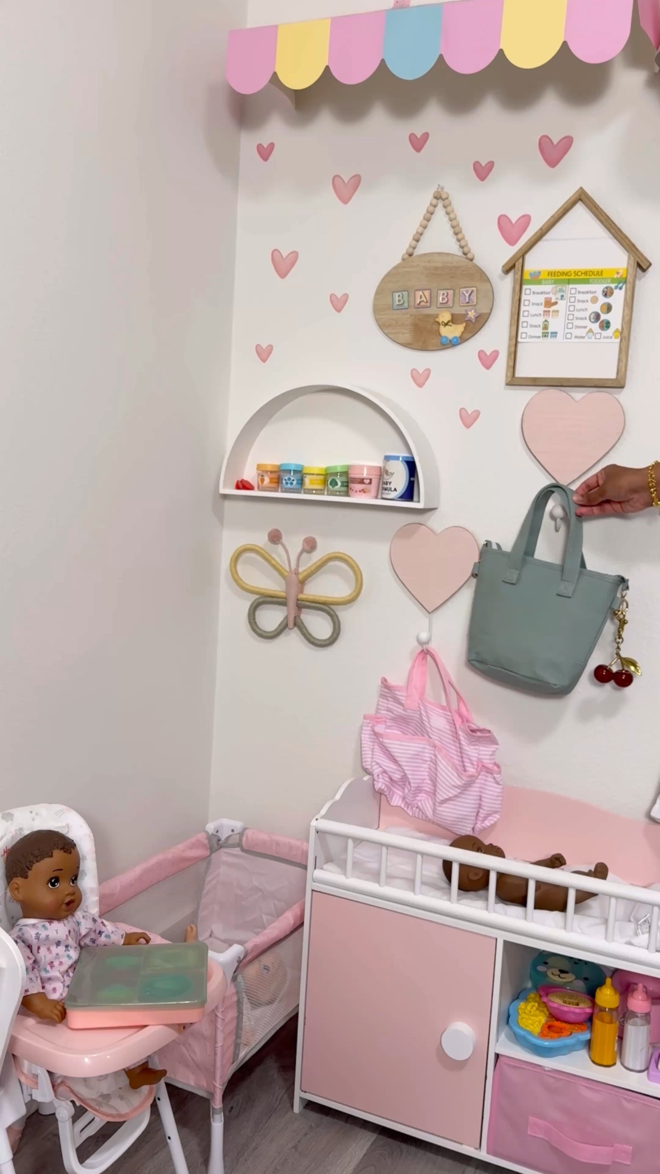 The perfect pretend mommy bag 