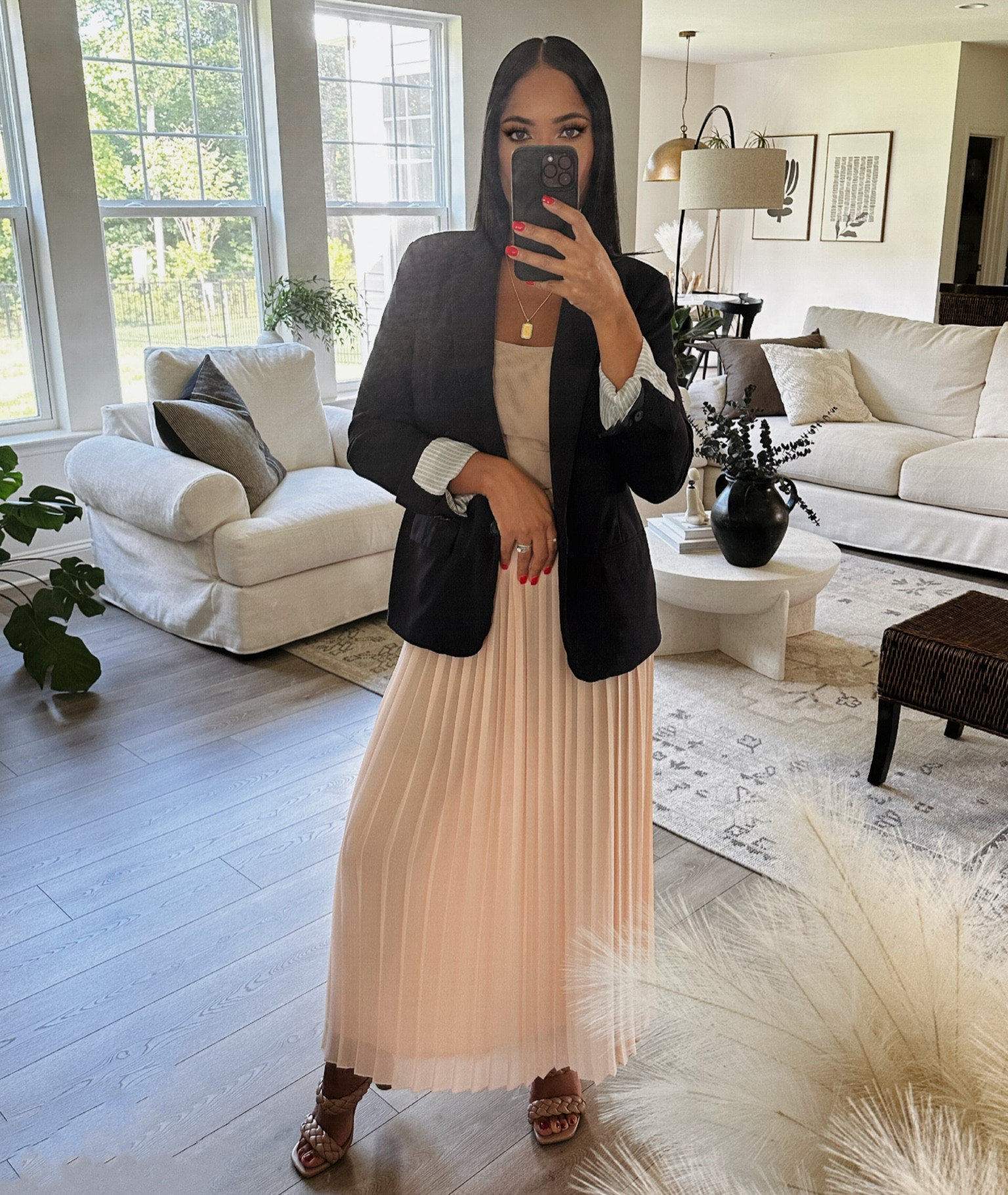 Outfit of the day
Sheer pleaded skirt
Blazer
Bodysuit
Nude heels

#LTKstyletip #LTKworkwear