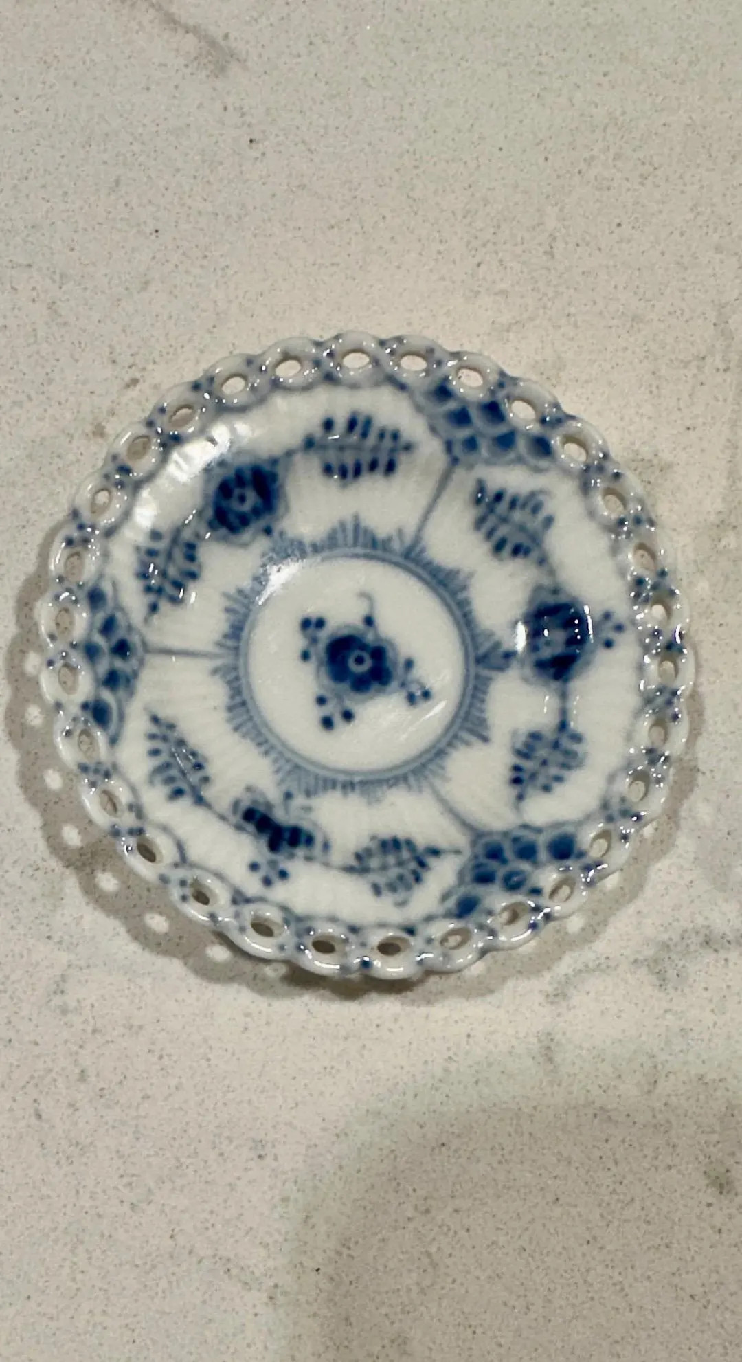 Blue and White Hand-painted Royal Copenhagen Full Laced 3in Butter Pat Dish – Denmark #1004 - E... | Etsy (Global)