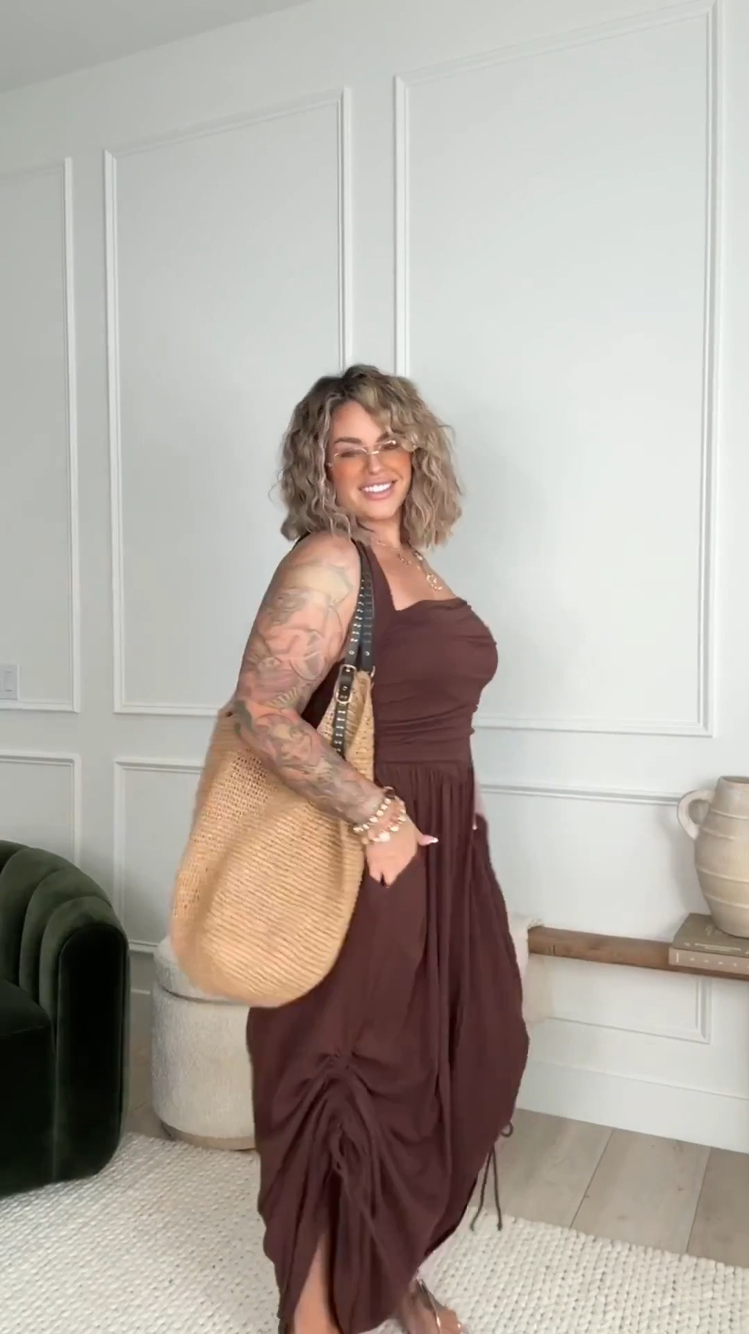 Jumpsuit was one I got from urban last year and then Amazon came out with the look for less this year and it’s the exact same ! I bought it in xl could have done L 

Also linked my fav strapless bra if you are on the hunt for one. 

All Jewlery is old no links sorry. 

Linked similar sandals 

Use code shaynaslife to save $ on dibs bronzer. 

Also linked my hair tool I used to get this hair. I think I have a tutorial on my IG in hair highlight. 

#amazon #summeroutfits #comfy #bronzer

Comment SHOP below to receive a DM with the link to this post on my LTK ⬇ https://liketk.it/6cTRn

https://liketk.it/6cTRn

Follow my shop @shaynaslife on the @shop.LTK app to shop this post and get my exclusive app-only content!

#liketkit #LTKSaleAlert #LTKMidsize
@shop.ltk
https://liketk.it/6dxk0