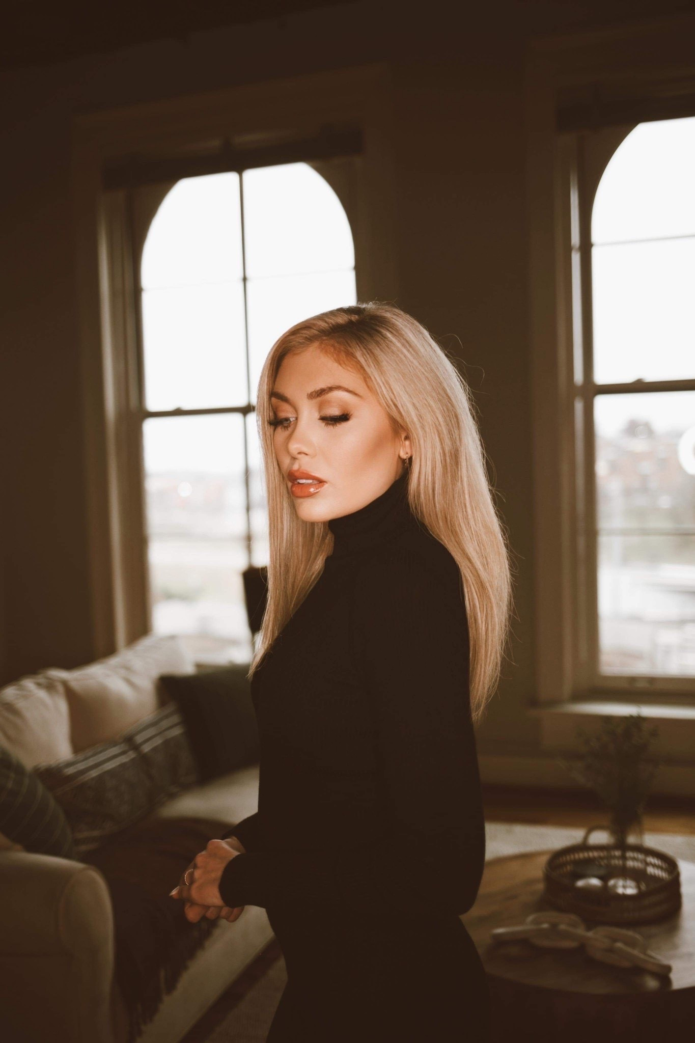 Chanel Les Beiges is my everyday glow-in-a-bottle foundation, and this $40 Amazon turtleneck dress has officially become a closet staple ✨ It’s comfy, chic, and so easy to style — perfect for errands, work days, or holiday plans. Linking both because this combo is simple, polished, and always looks good.

#ChanelLesBeiges #ChanelMakeup #AmazonFashion #AmazonDress #TurtleneckDress #FallStyle2025 #WinterOutfitInspo #HolidayStyle #WardrobeStaples #LTKWinter #LTKFinds

#LTKFindsUnder50 #LTKCyberWeek

#LTKValentine 

Comment SHOP below to receive a DM with the link to this post on my LTK ⬇ https://liketk.it/5SsIe #ltkbeauty #ltkpetite #ltksalealert #ltkbeauty

Comment SHOP below to receive a DM with the link to this post on my LTK ⬇ https://liketk.it/5V6EN #ltkdayinmylife #ltkgrwm #ltkworkwear

#LTKWorkwear #LTKselfcare #LTKmorningroutine