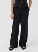 Black Straight Leg Trouser – Delilah | 4th & Reckless