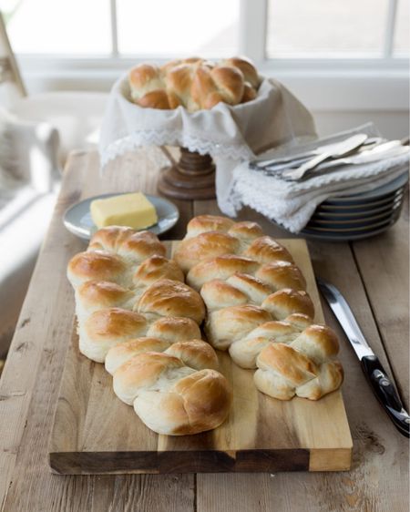 This is the best braided french bread recipe ever and it’s not only delicious, it looks a little fancier than a regular loaf of bread. Head to my blog to make it for Mother’s Day!

#LTKfamily #LTKparties #LTKhome